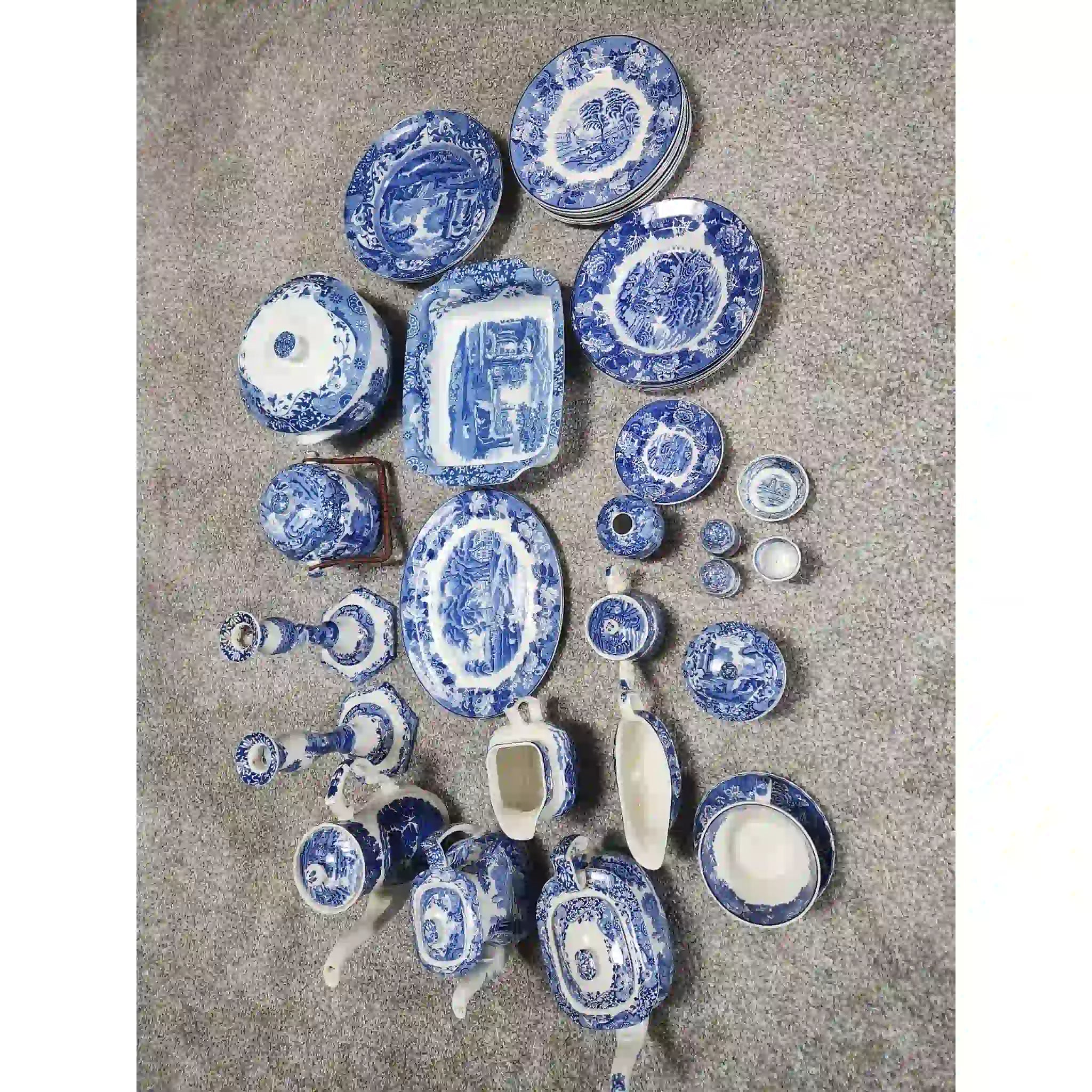 【】 装飾用の皿、ティーポットと花瓶