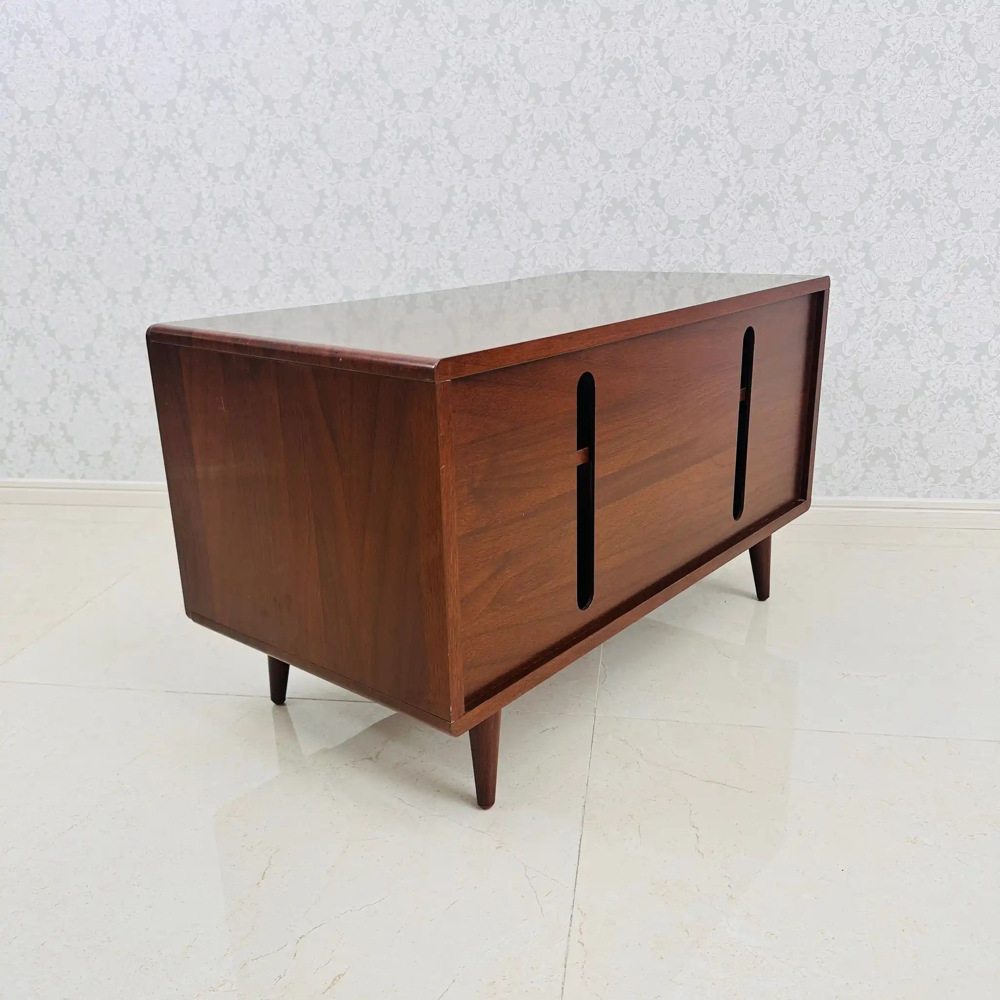 【リユース】 TVボード