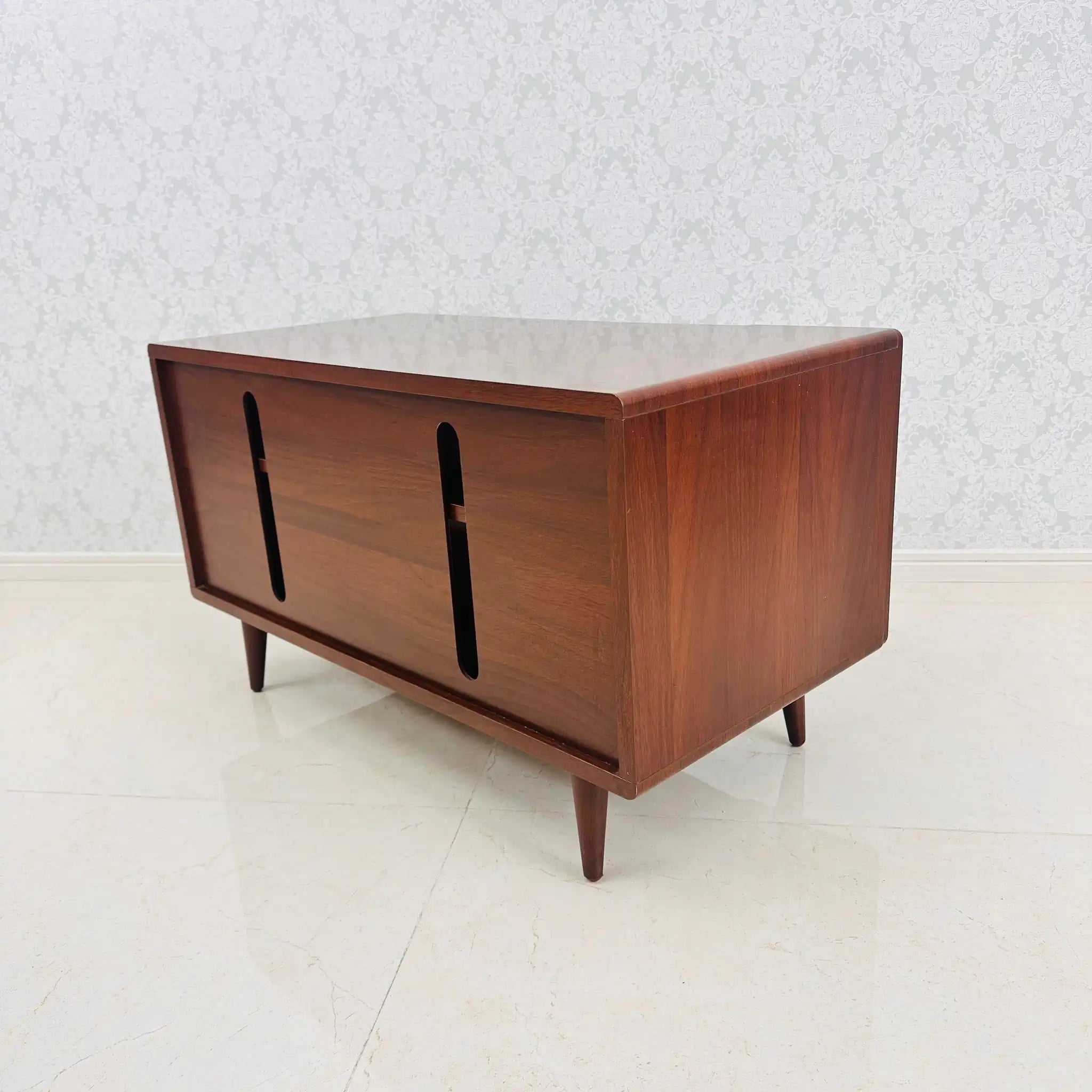 【リユース】 TVボード