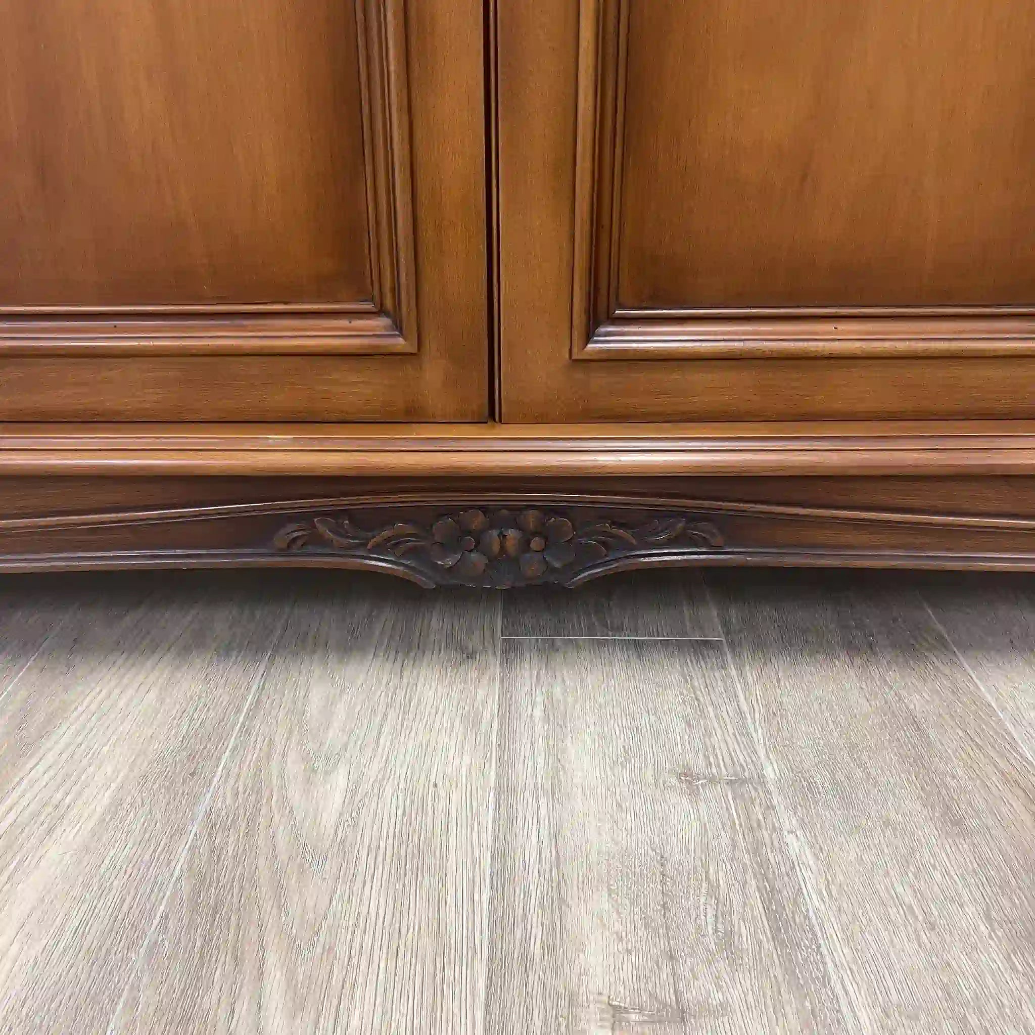 【リユース】 サイドボード / カリモク家具 / LOUISXV