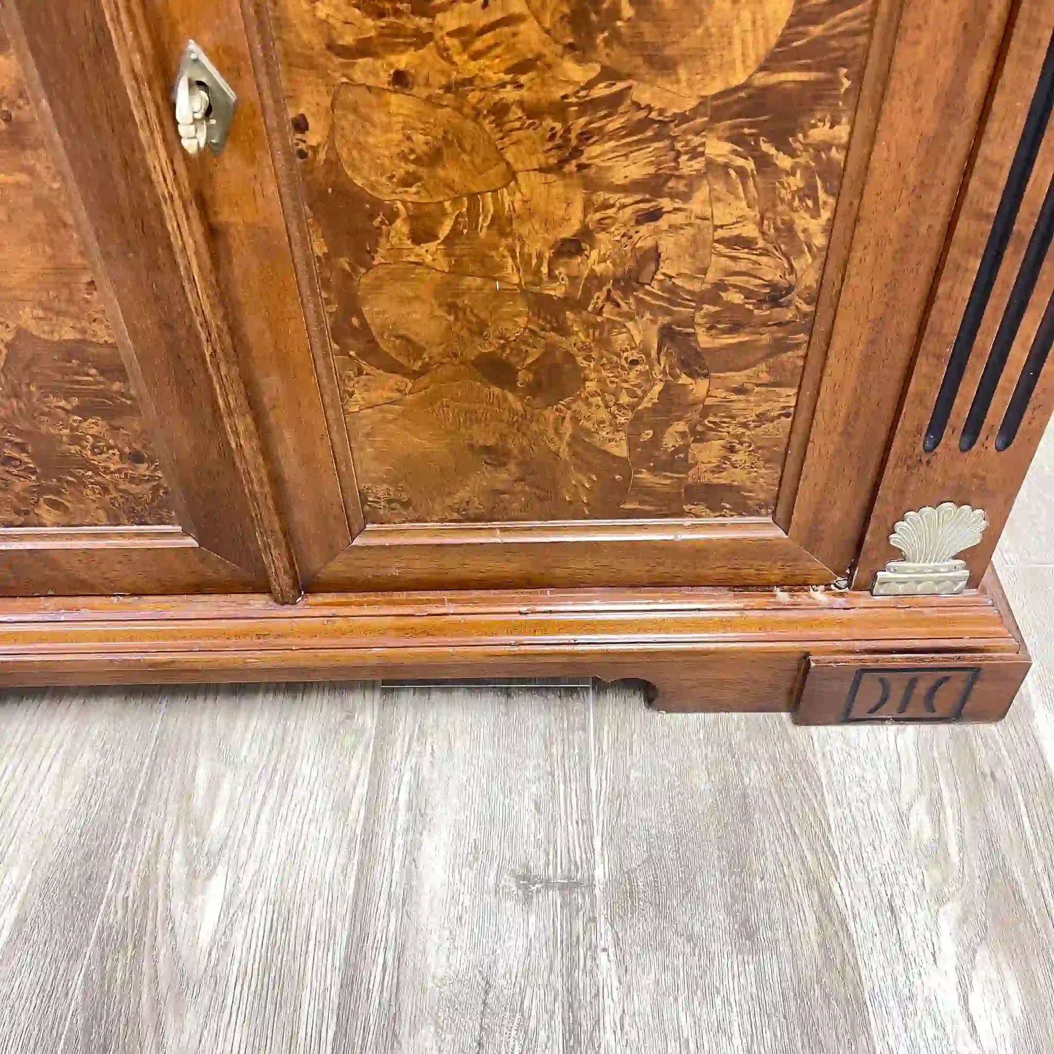 Chest of Drawers to be Repaired (Brown)
