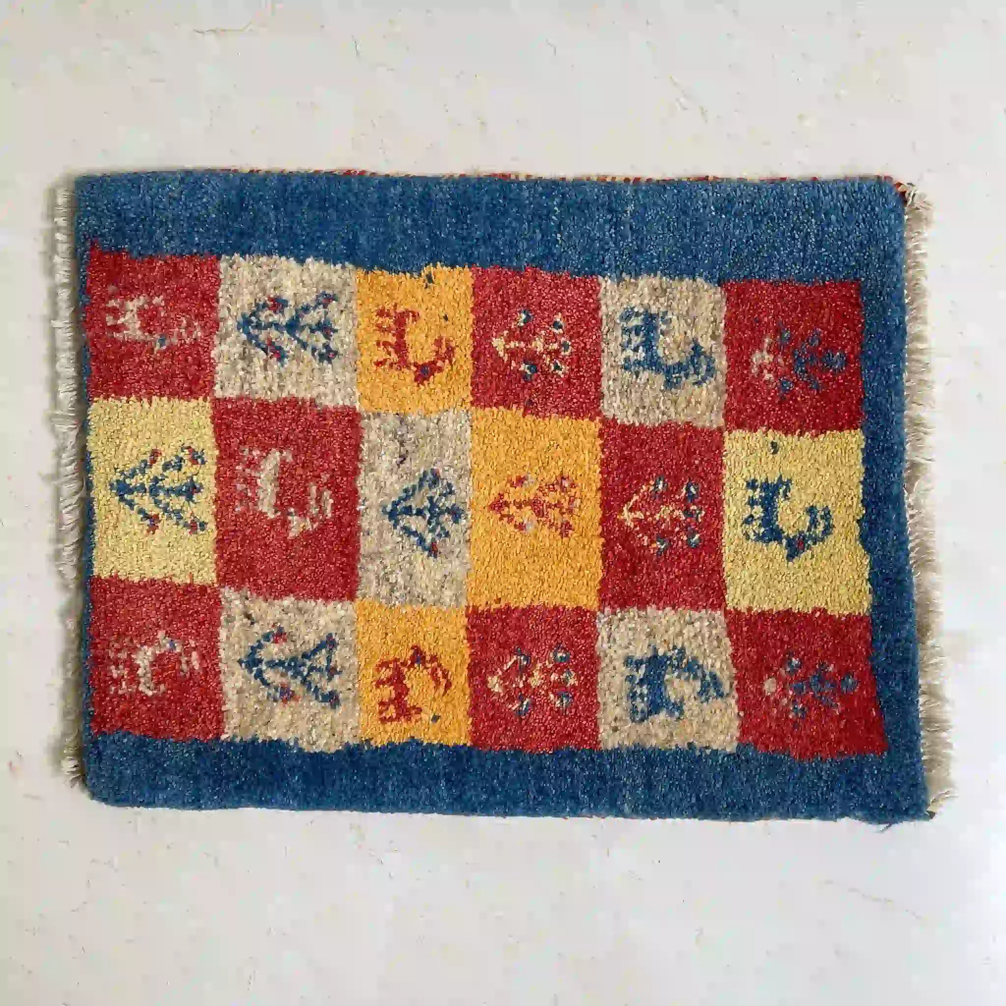 【絨毯/ラグ/ペルシャ絨毯】 ギャッベ 58×43 シラーズ産 ウール ヤラメ 手織り 草木染め