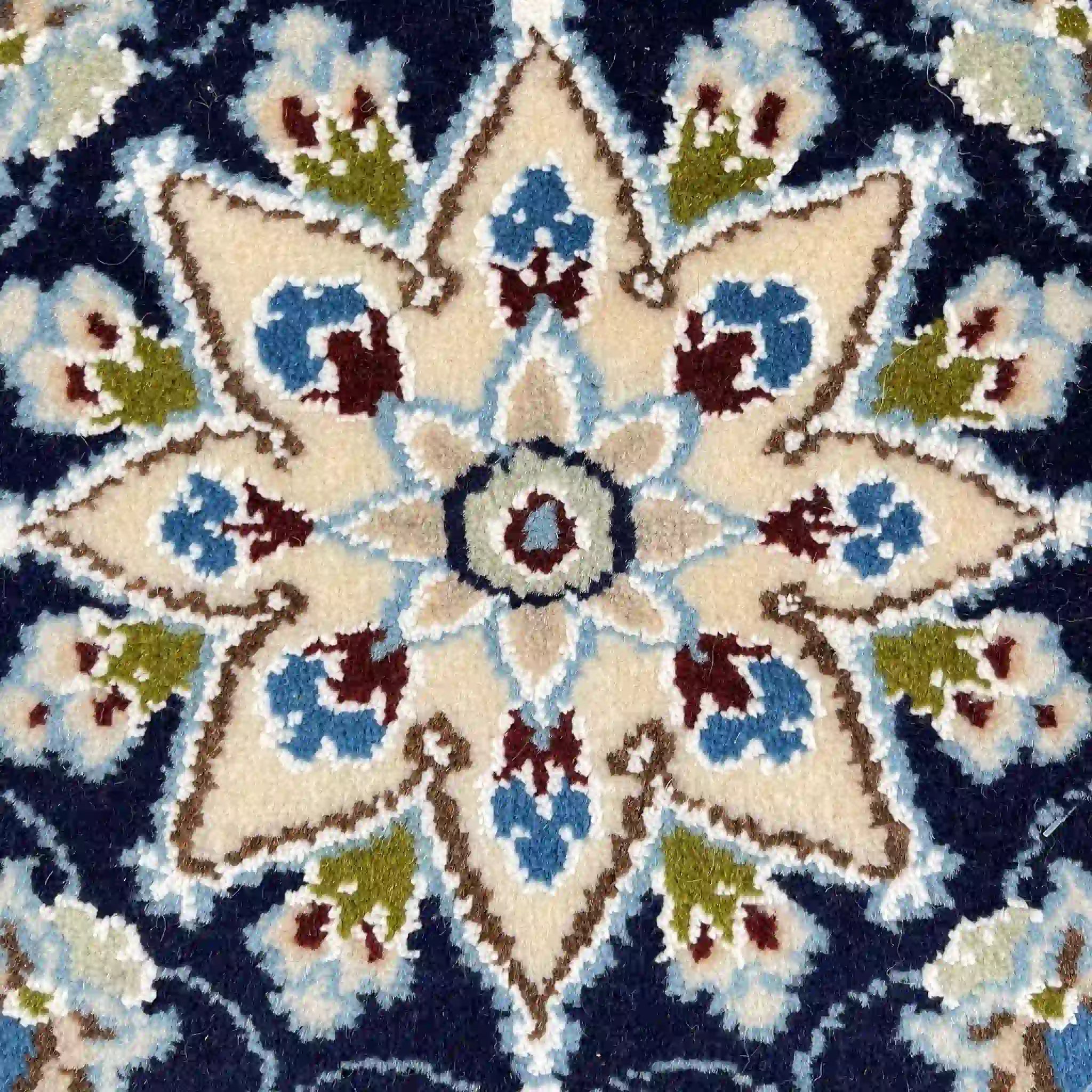 【絨毯/ラグ/ペルシャ絨毯】 ギャッベ 43×43 ナイン産 / ウールイラン / 手織り / 草木染め
