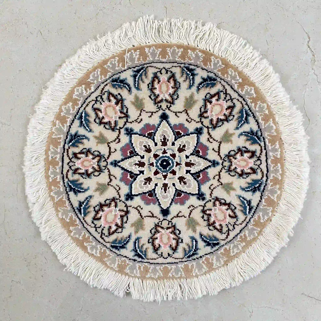 ナイン産 / ギャッベ 40cm×40cm / ウール / イラン / 手織り / 草木染