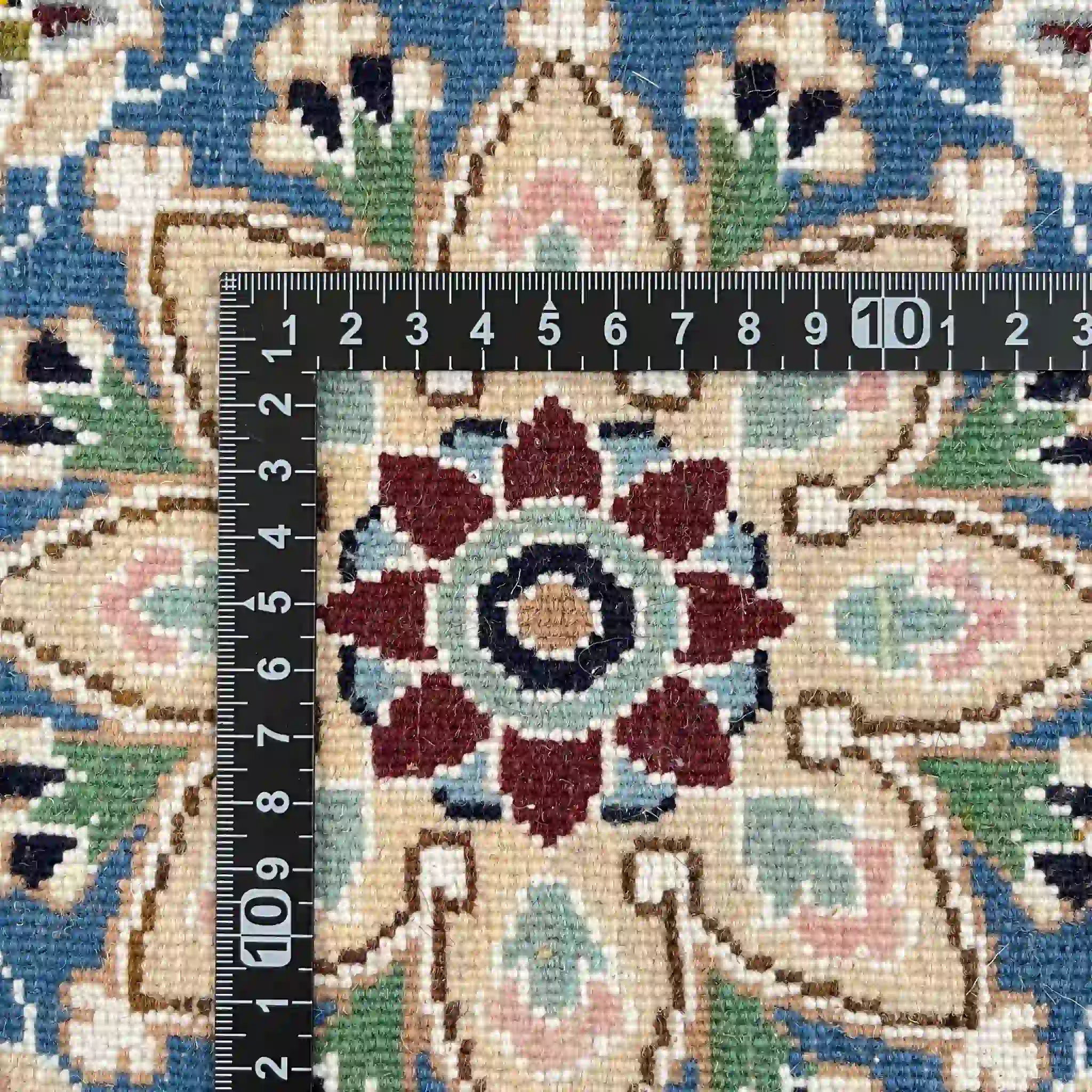 【絨毯/ラグ/ペルシャ絨毯】 ギャッベ 43×43 ナイン産 / ウールイラン / 手織り / 草木染め