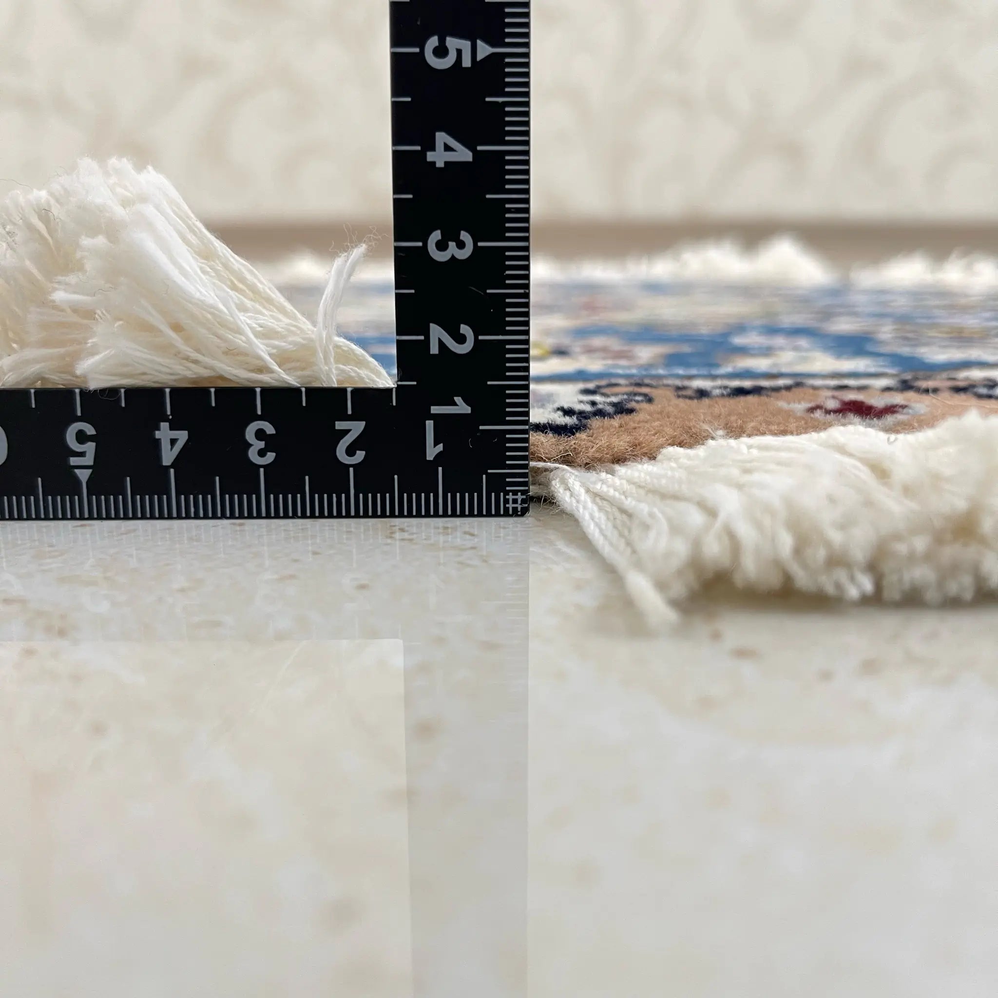 【絨毯/ラグ/ペルシャ絨毯】 ギャッベ 43×43 ナイン産 / ウールイラン / 手織り / 草木染め