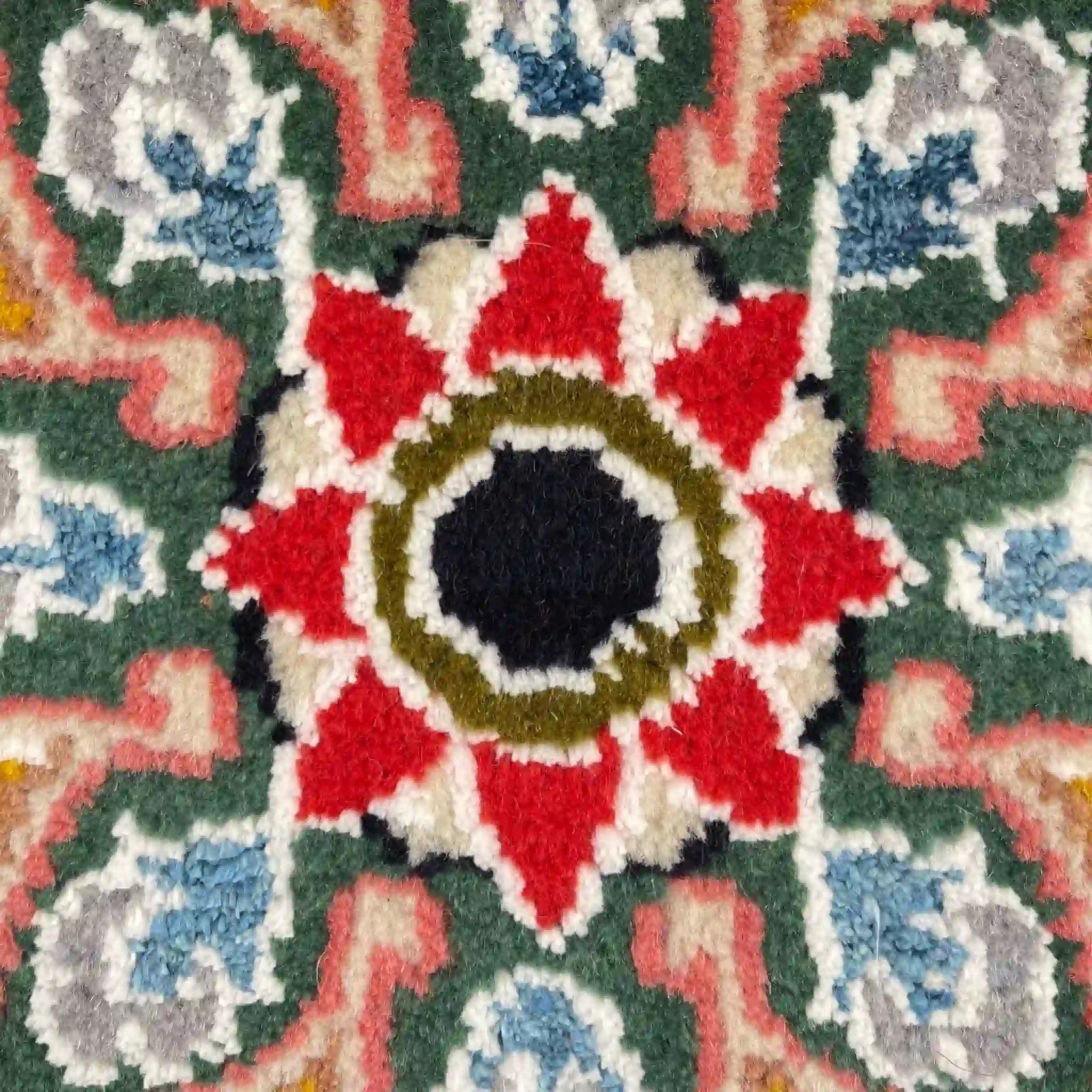 【絨毯/ラグ/ペルシャ絨毯】 ギャッベ 45×45 ナイン産 / ウールイラン / 手織り / 草木染め