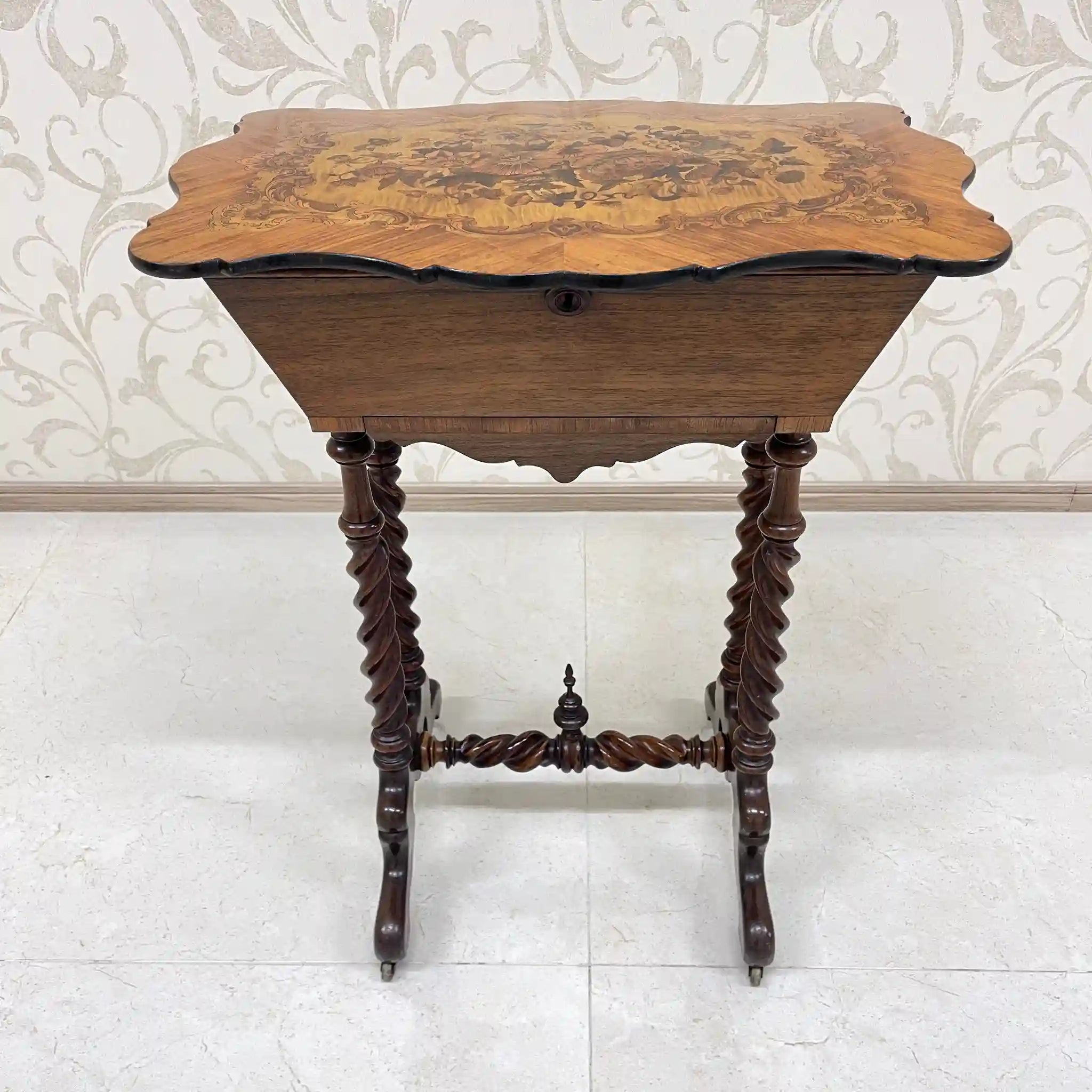 Antique Sewing Box with Inlay / 19th Century, England