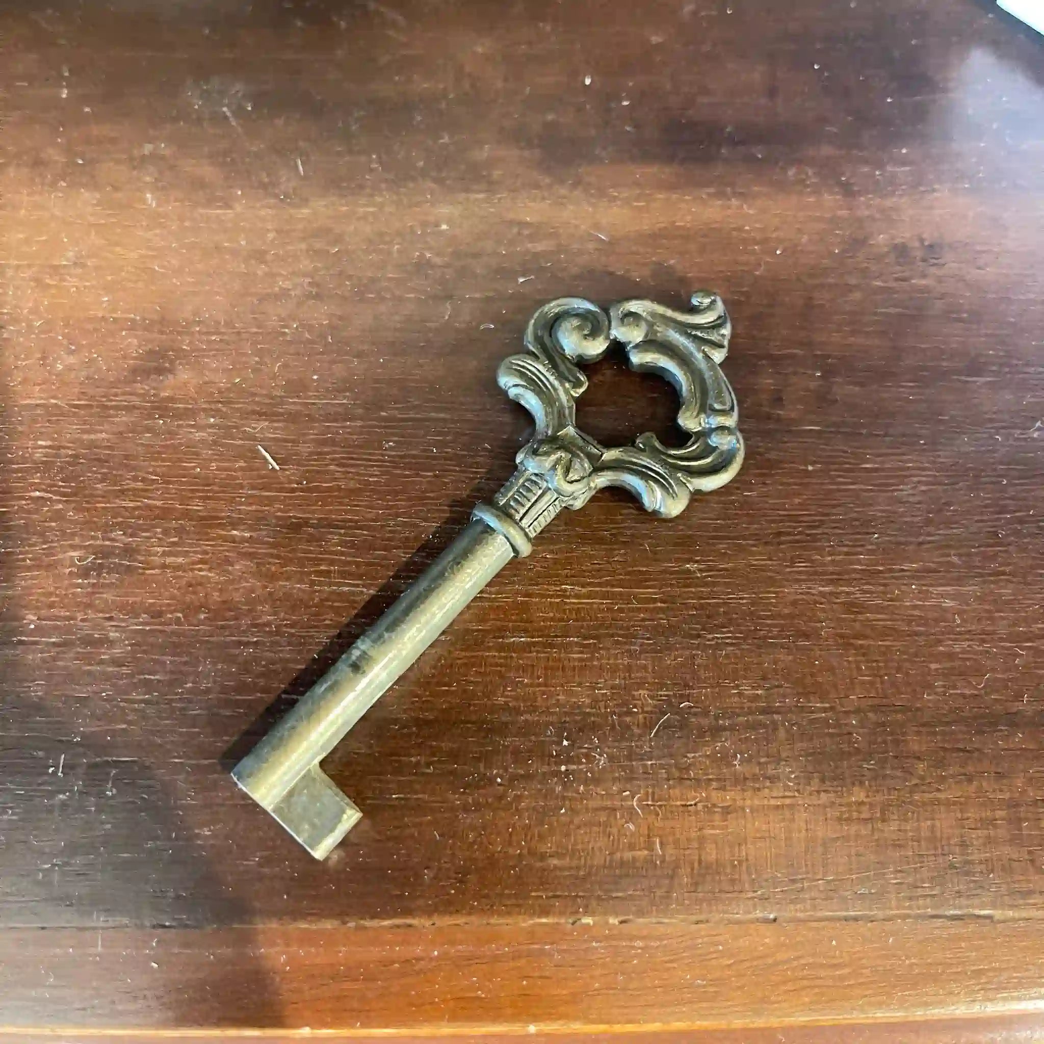 【リユース】リビングボード アンティーク調 18世紀スタイル