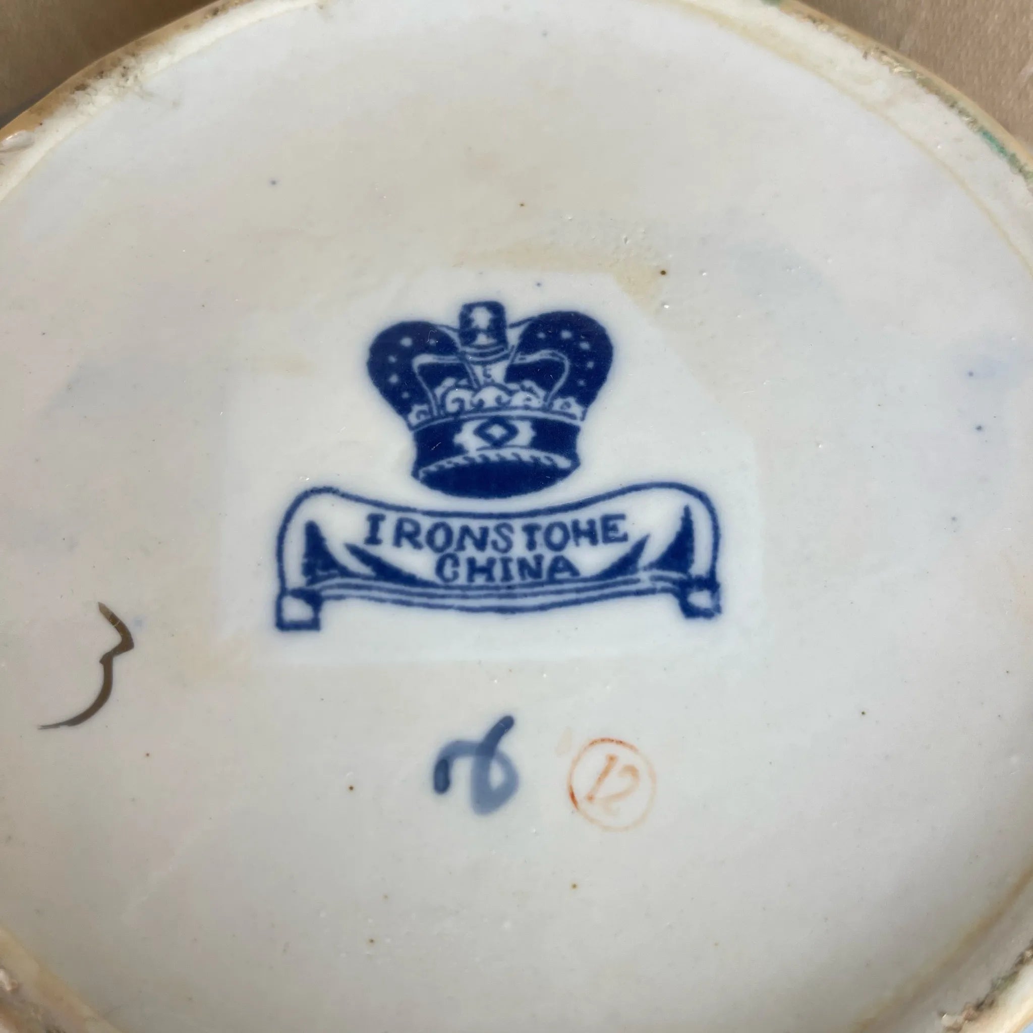 【アンティーク】 チャンバーポット / Ironstone china(アイアンストーン チャイナ) / 18世紀 / イギリス