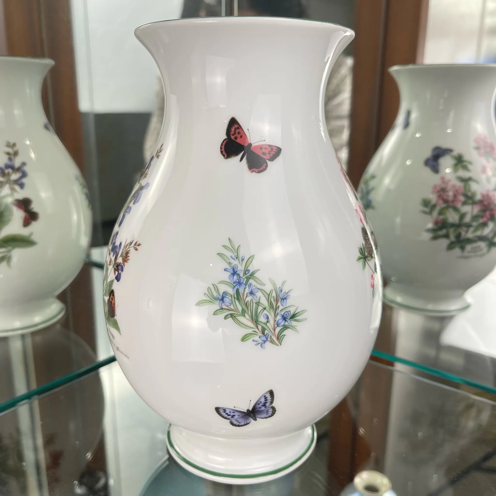 Antique Flower Vase Royal Worcester / Worcester Herbs, Directly Imported from the UK