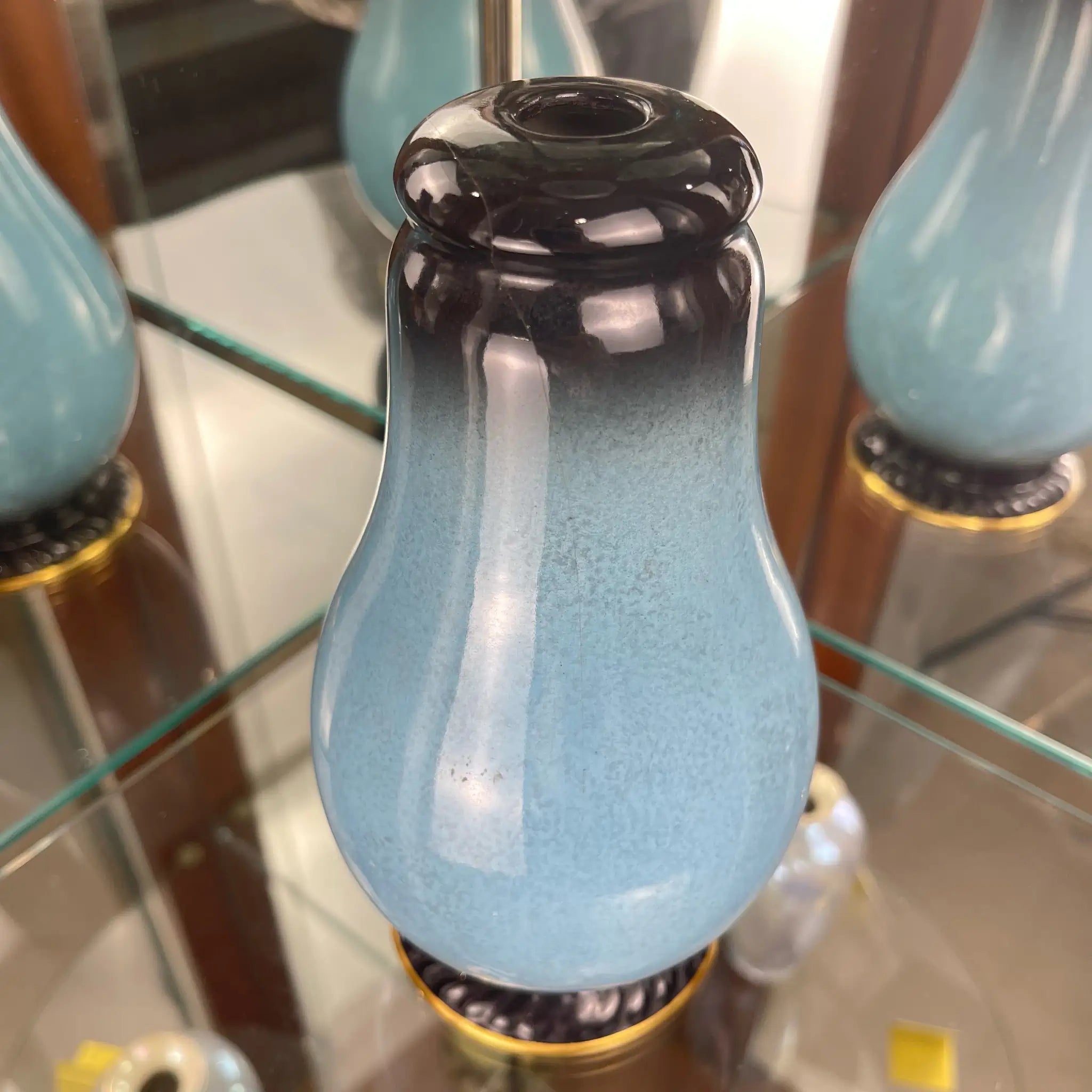 【アンティーク】磁器製花瓶 ブルーブラック