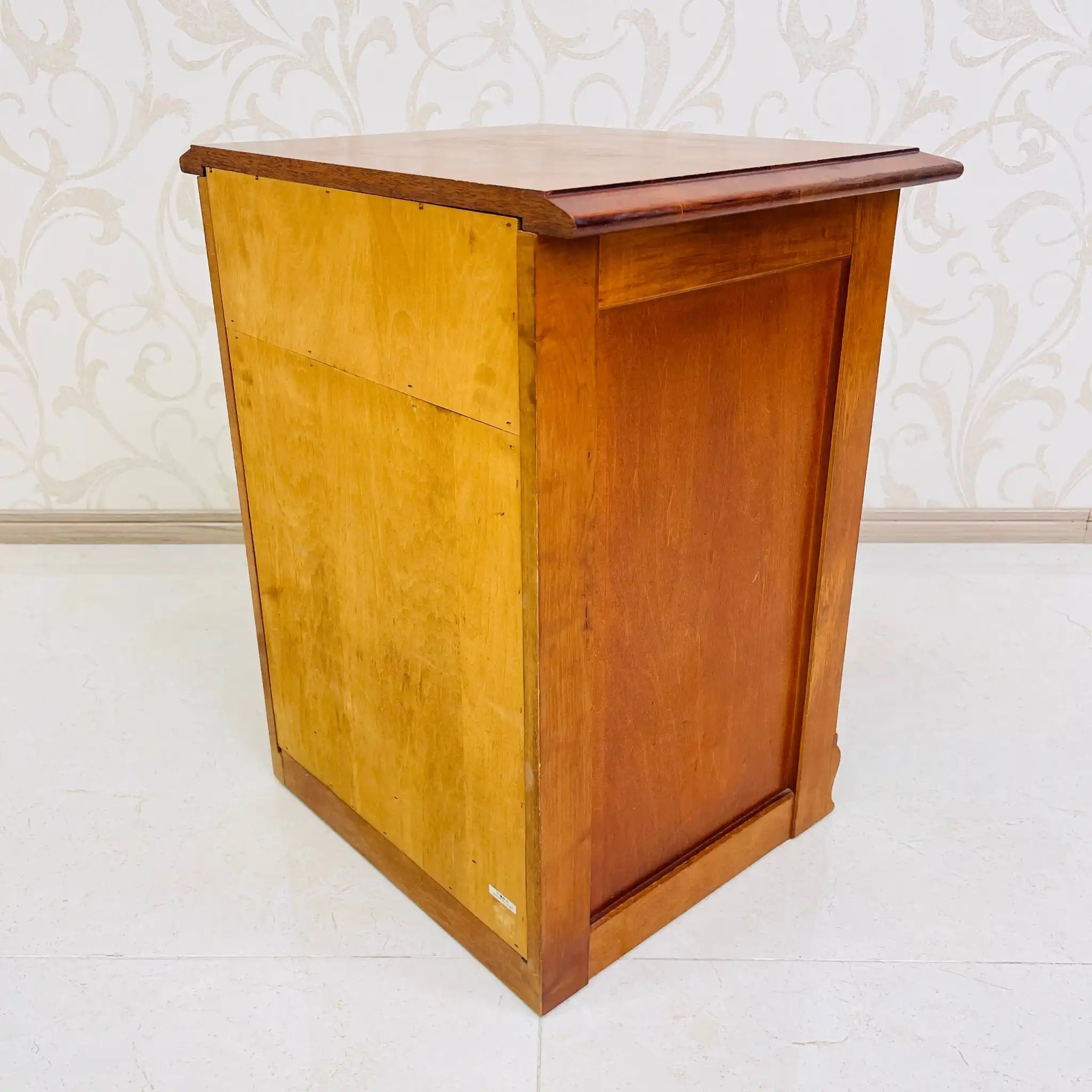 【リユース】 サイドチェスト / 日本