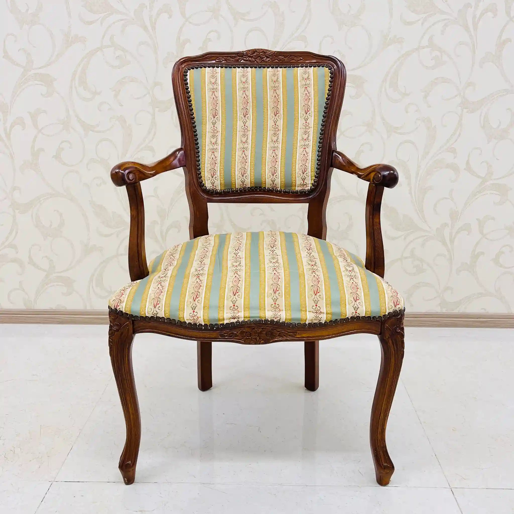 【ビンテージ】 アームチェア / ロココ調 / イタリア