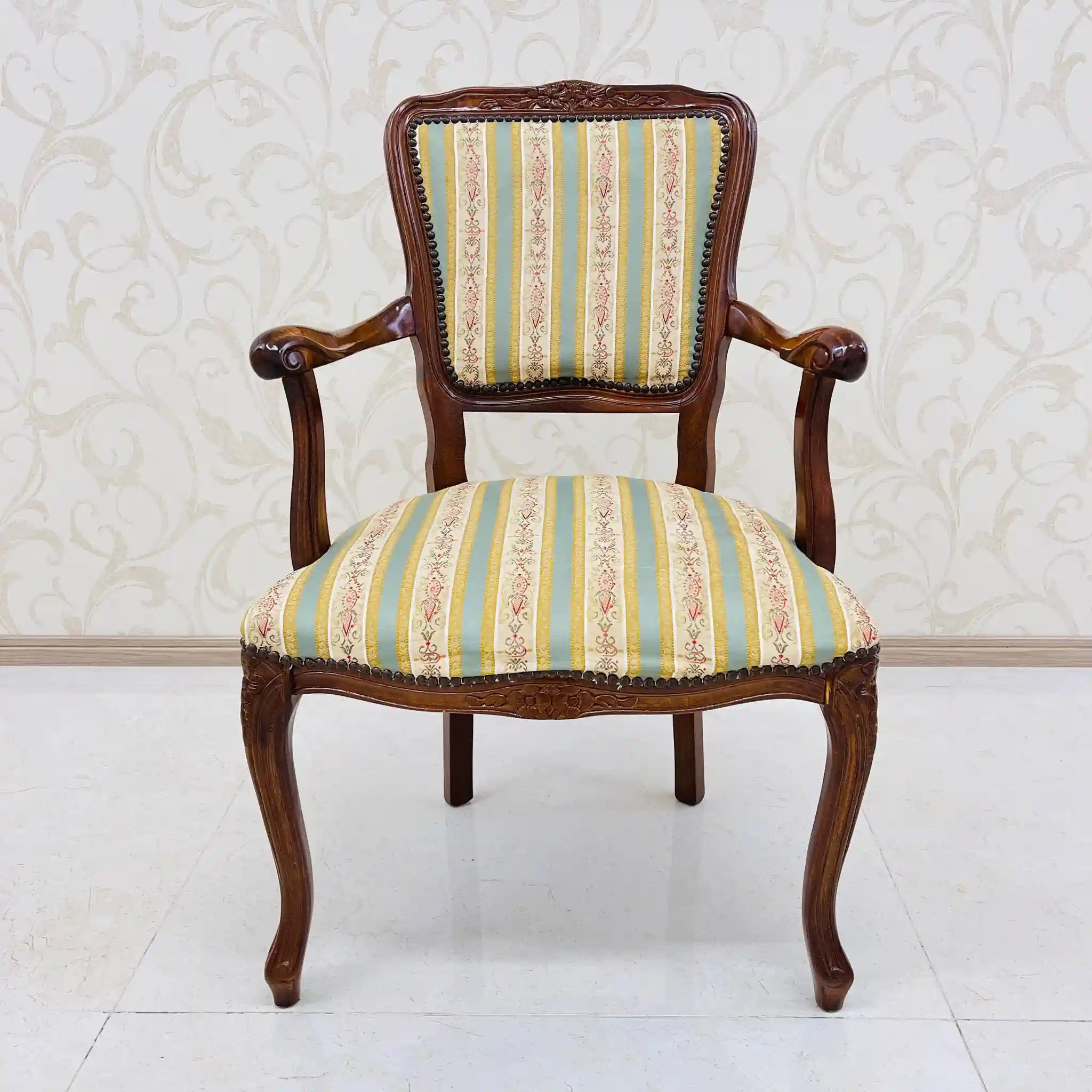 【ビンテージ】 アームチェア / ロココ調 / イタリア