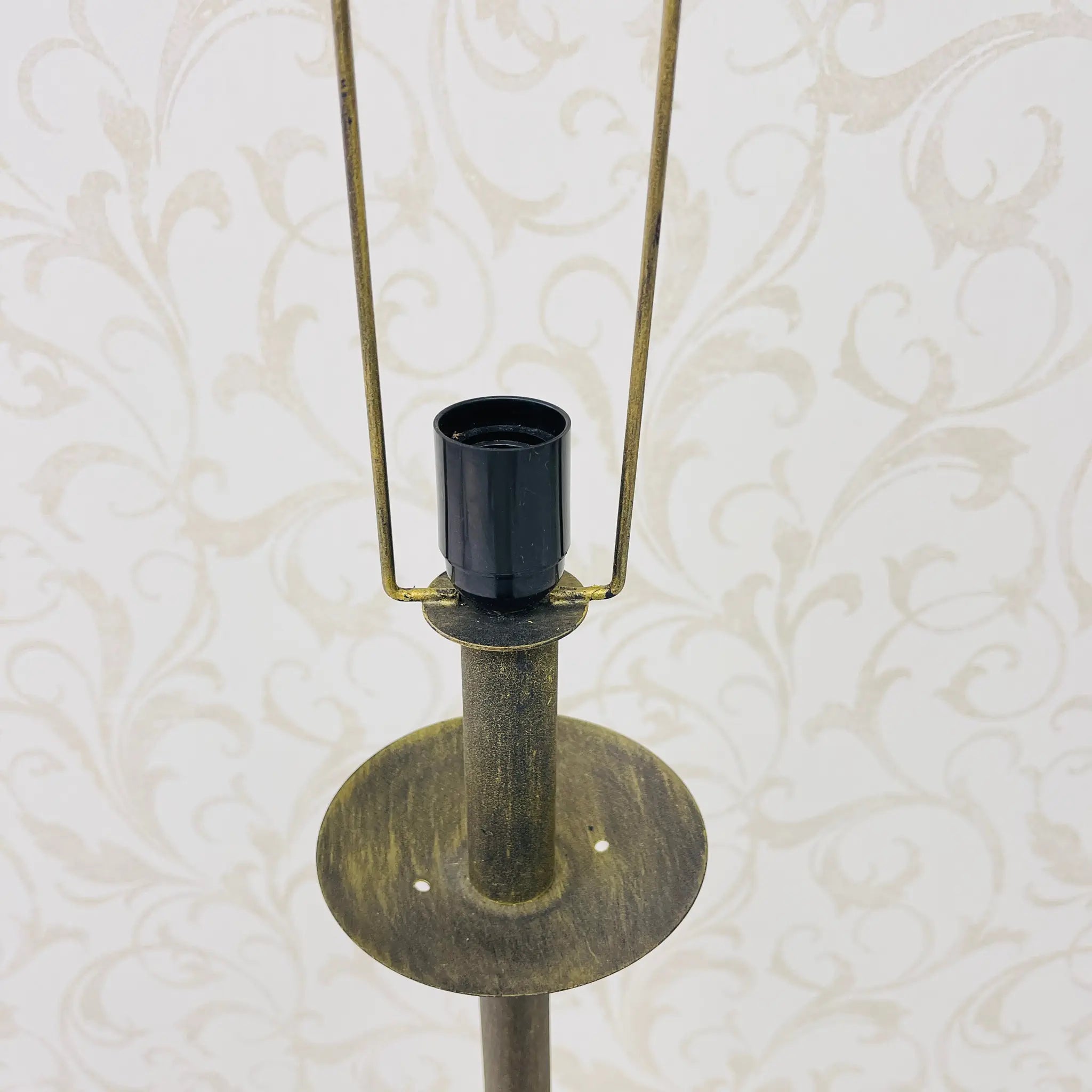Vintage metal lamp with Scandinavian design