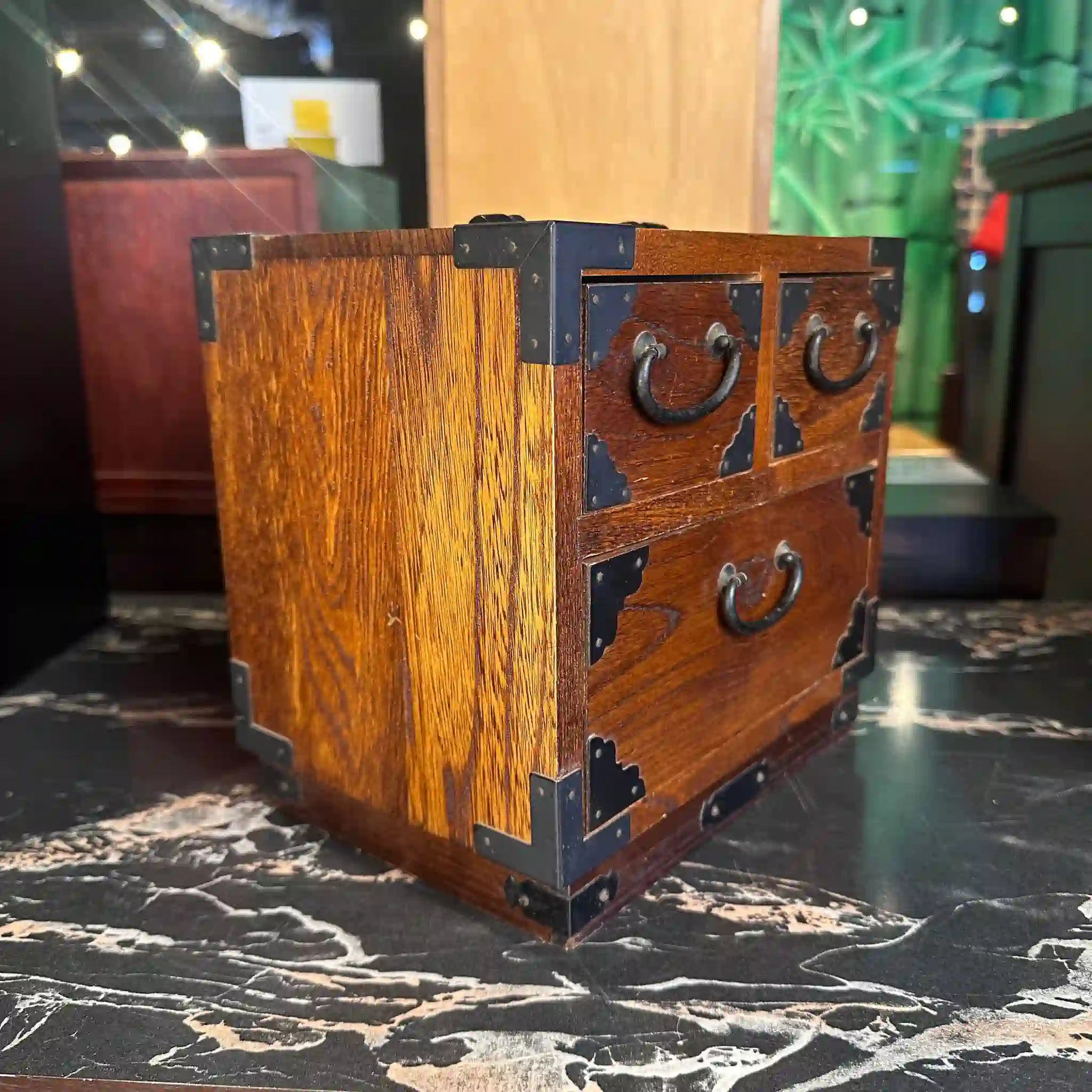 【骨董品】 千両箱風 小箪笥