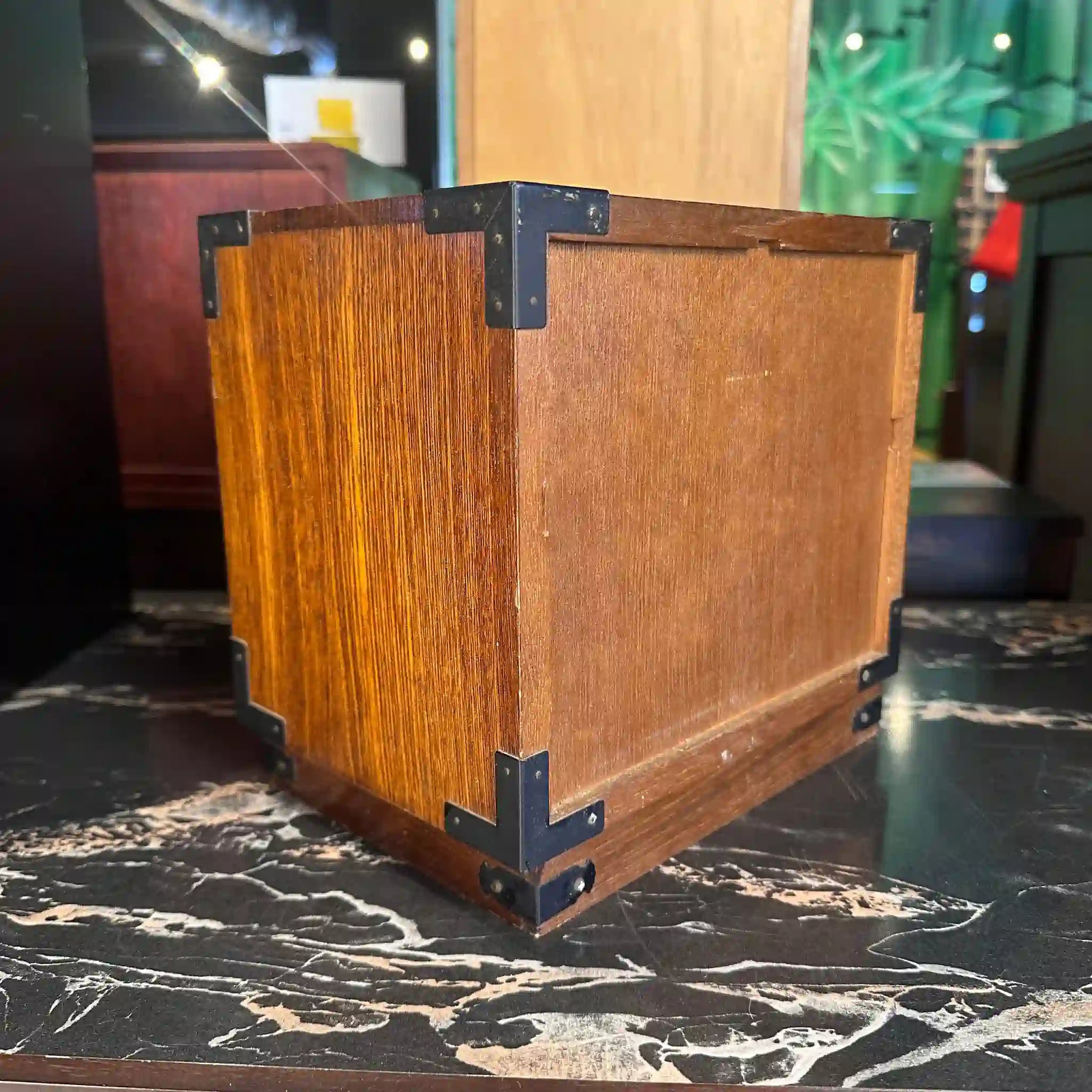 【骨董品】 千両箱風 小箪笥
