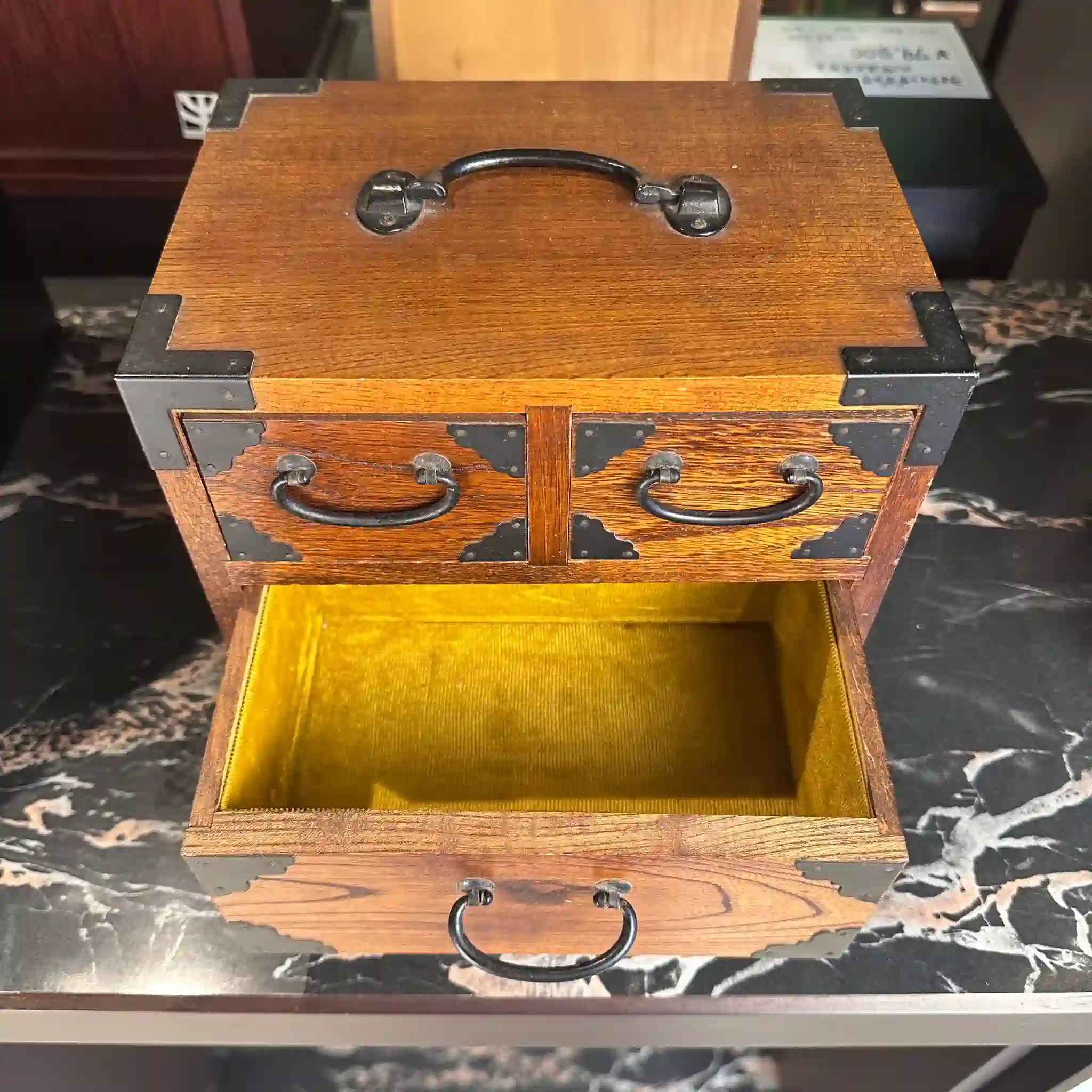 【骨董品】 千両箱風 小箪笥