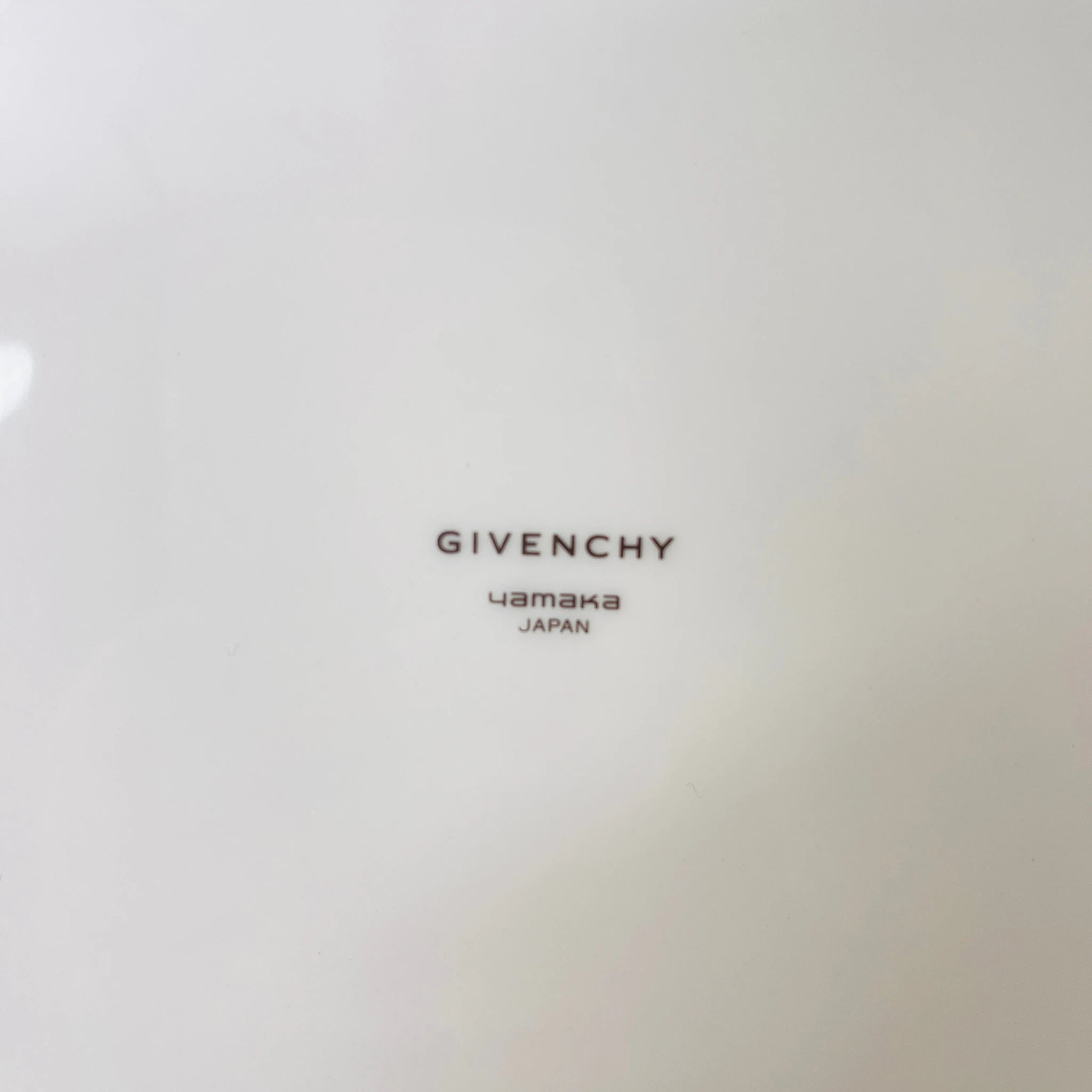 【リユース】 プレート Givenchy