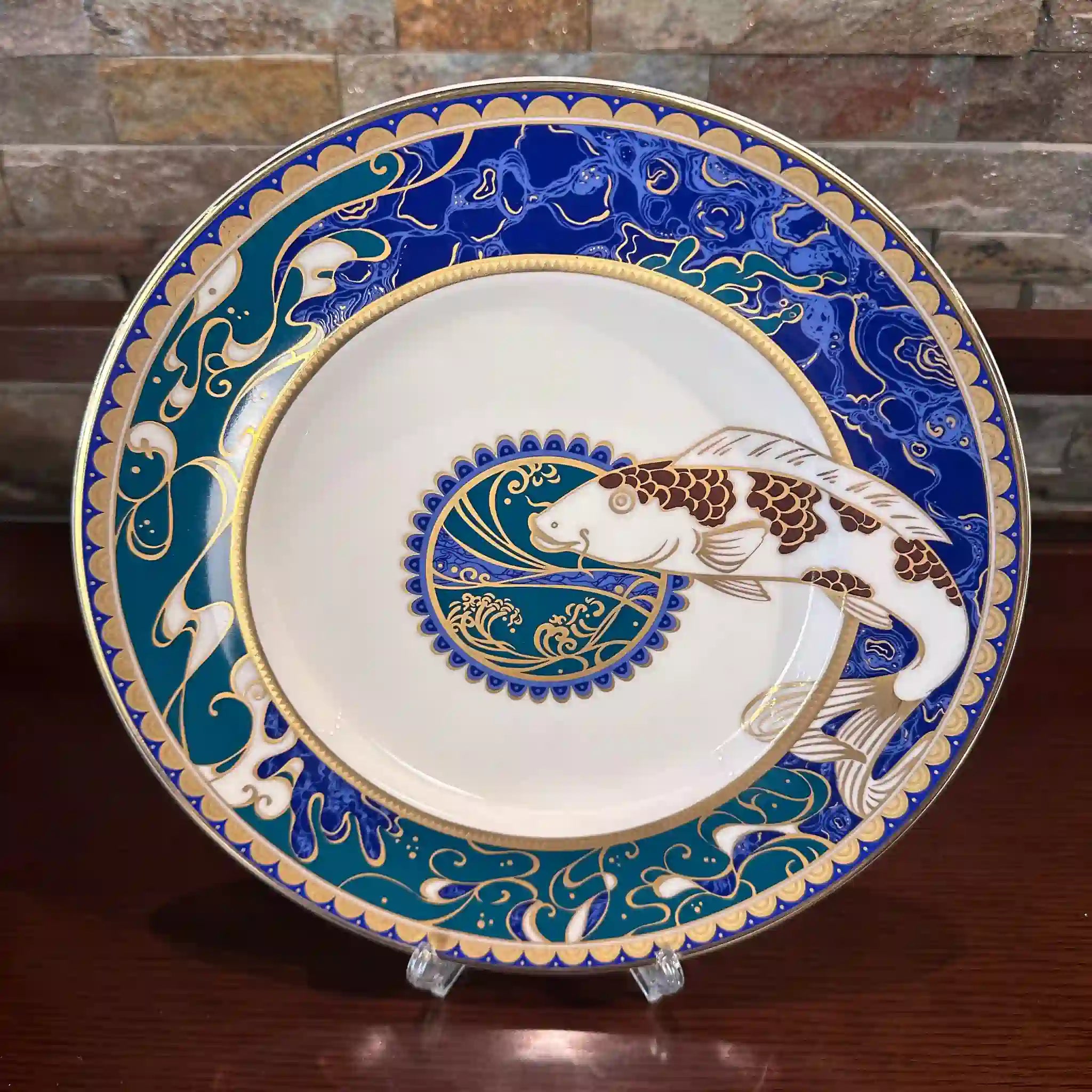 【リユース】プレート Royal Doulton 鯉絵 箱あり 未使用