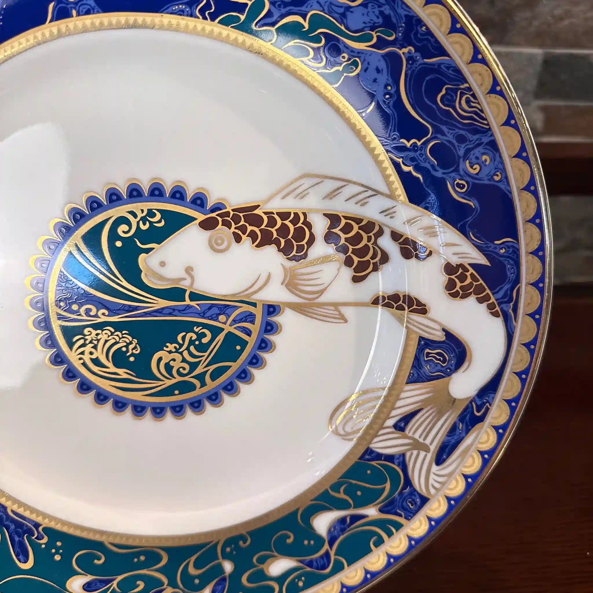 【リユース】プレート Royal Doulton 鯉絵 箱あり 未使用