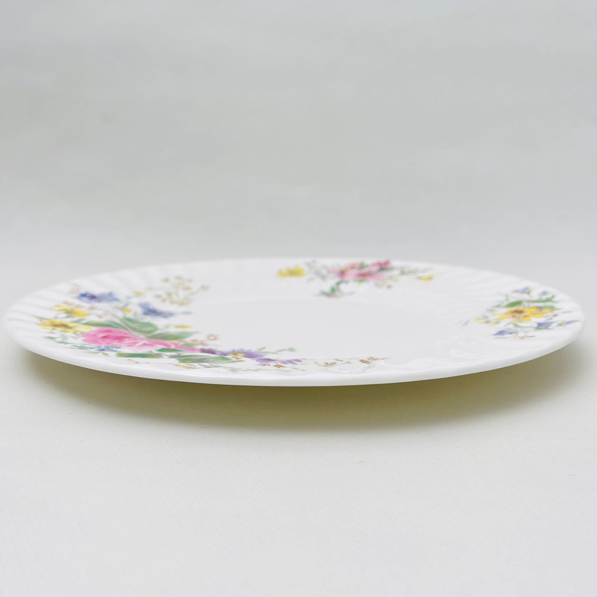 【リユース】 プレート(皿) / Royal Doulton(ロイヤル ドルトン) / Arcadia / Fine Bone China / イギリス
