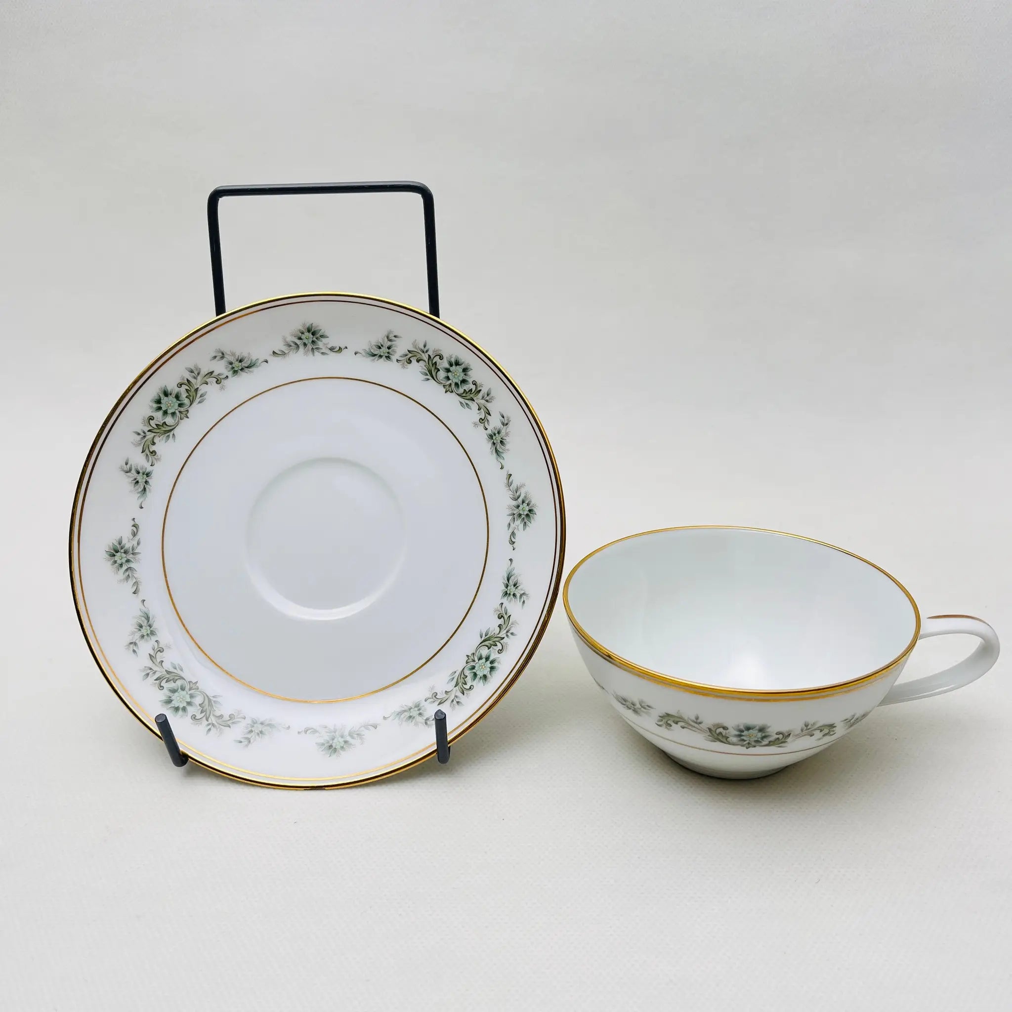 【リユース】 ティーカップセット / Noritake(ノリタケ) / ネオクラシカルスタイル / 1955年頃 / 日本 / オールドノリタケ