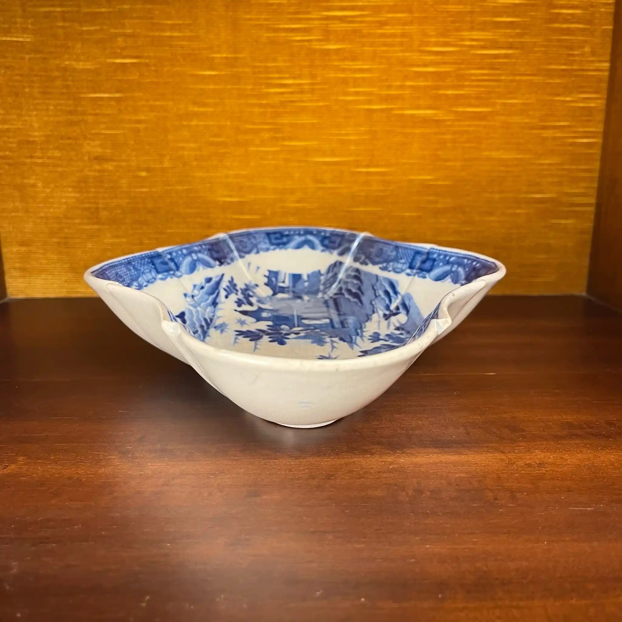 【アンティーク】デボニア型皿 ブルーイタリアン ブルーウィローパターン フルーテッド SPODE(スポード) / 1800年頃 イギリス