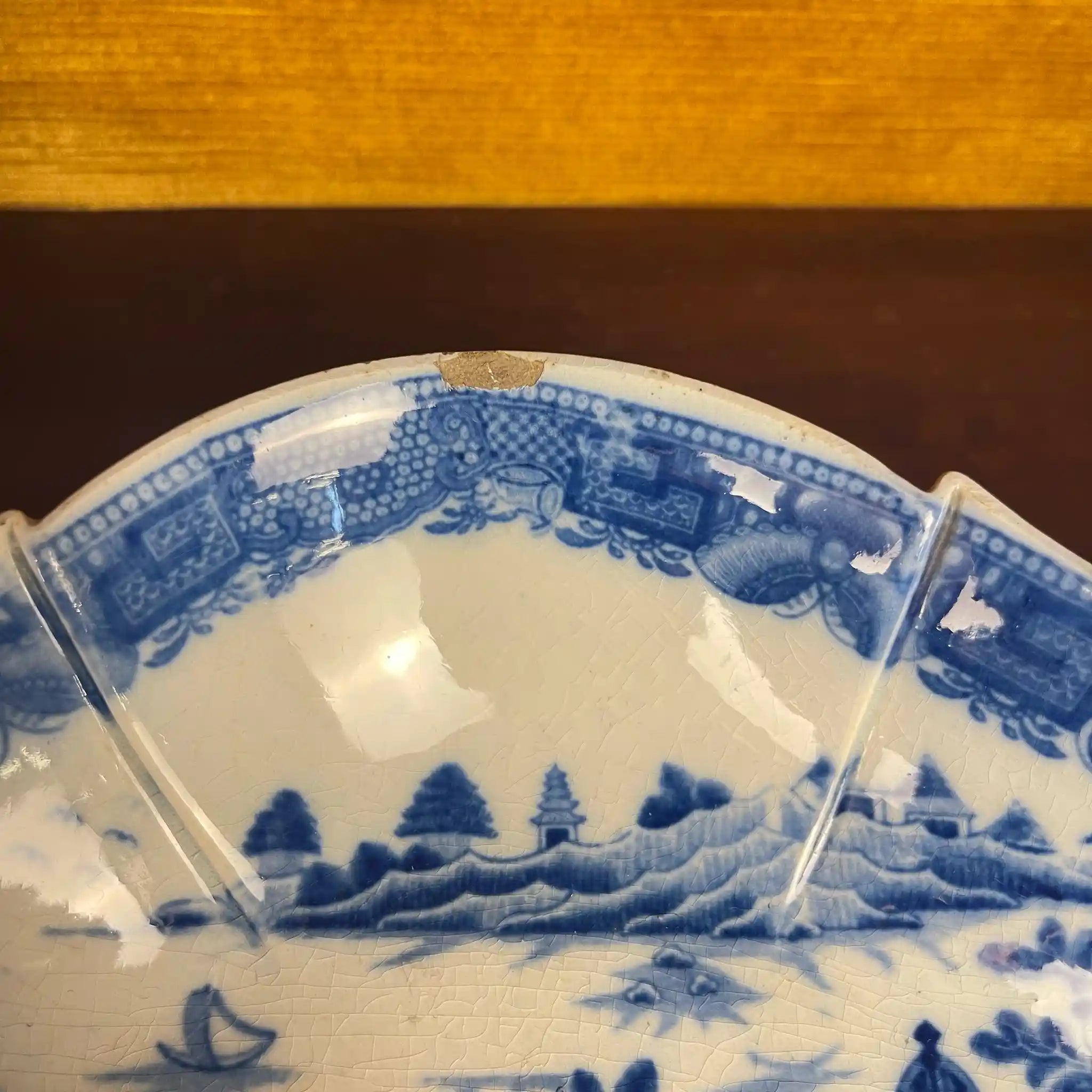 【アンティーク】デボニア型皿 ブルーイタリアン ブルーウィローパターン フルーテッド SPODE(スポード) / 1800年頃 イギリス