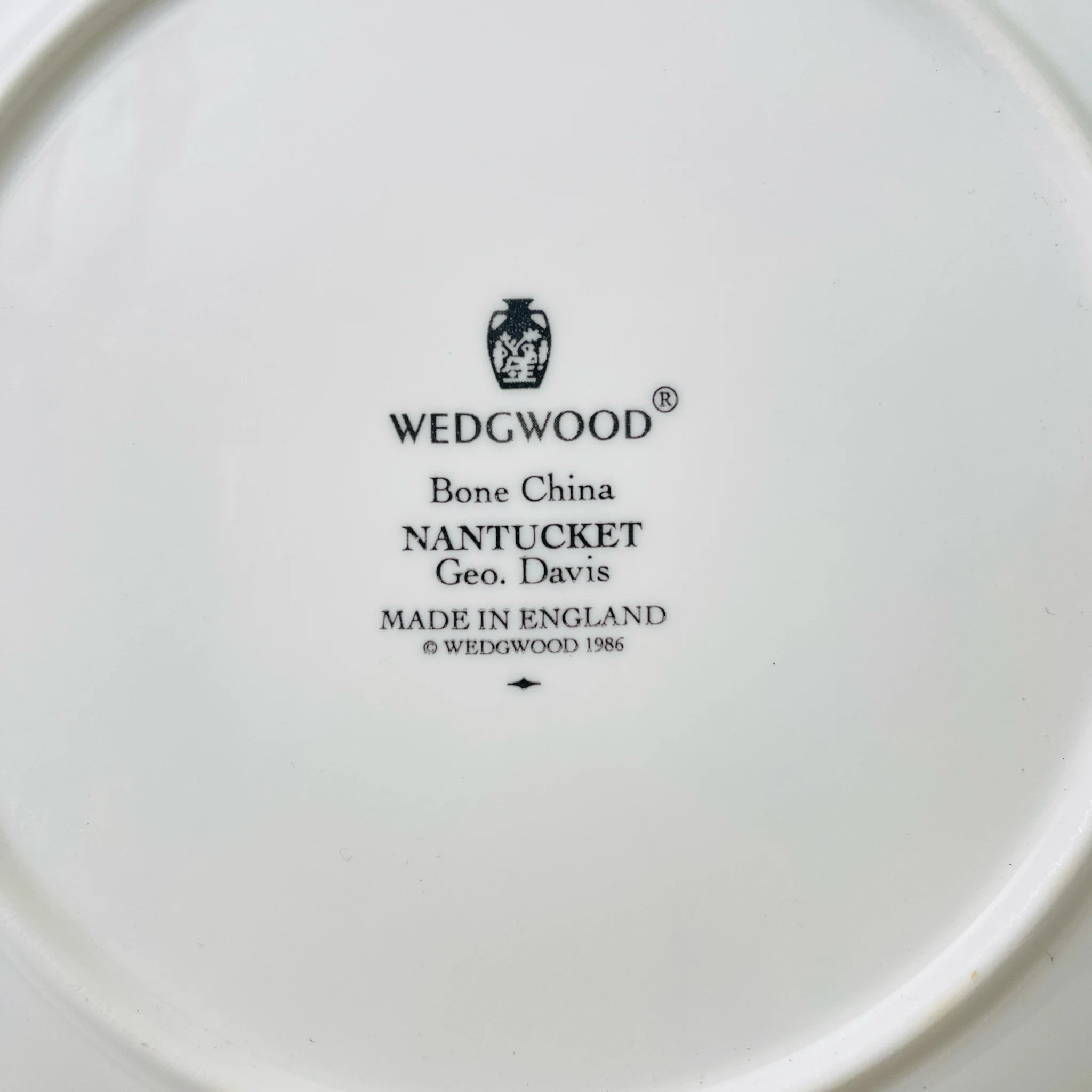 【リユース】プレート スクエア ナンタケット Wedgwood / Bone Chinaイギリス / 未使用 箱付き