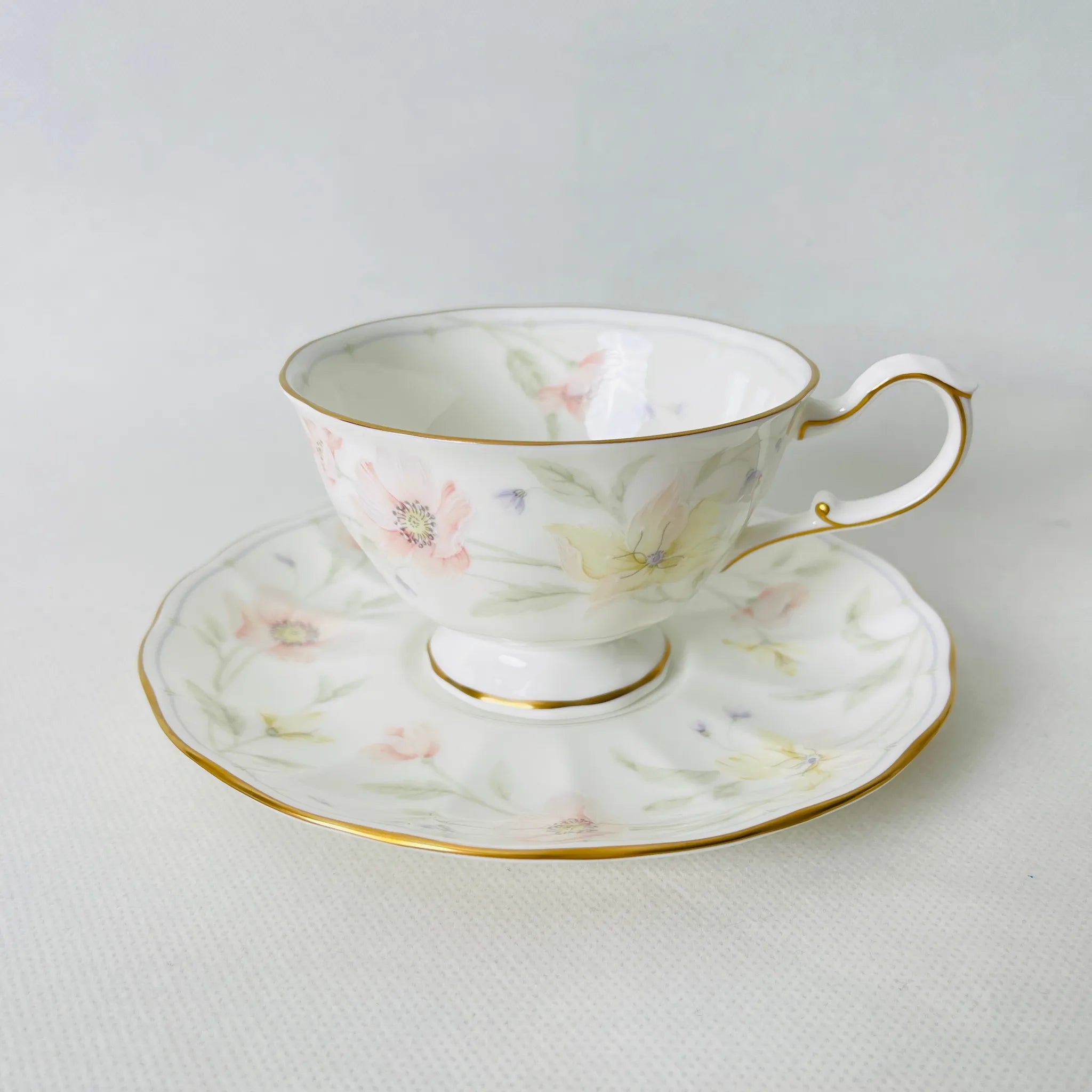 【リユース】ティーカップ 6個セット NARUMI / パステルガーデン Bone China 日本 / 未使用 箱付き