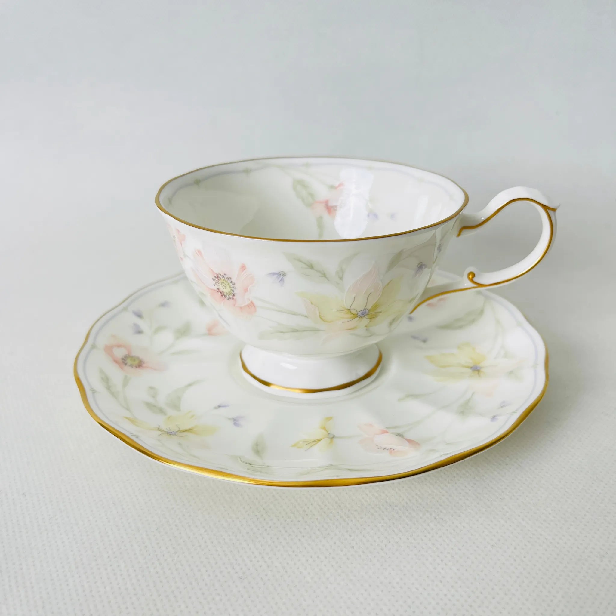 【リユース】ティーカップ 6個セット NARUMI / パステルガーデン Bone China 日本 / 未使用 箱付き