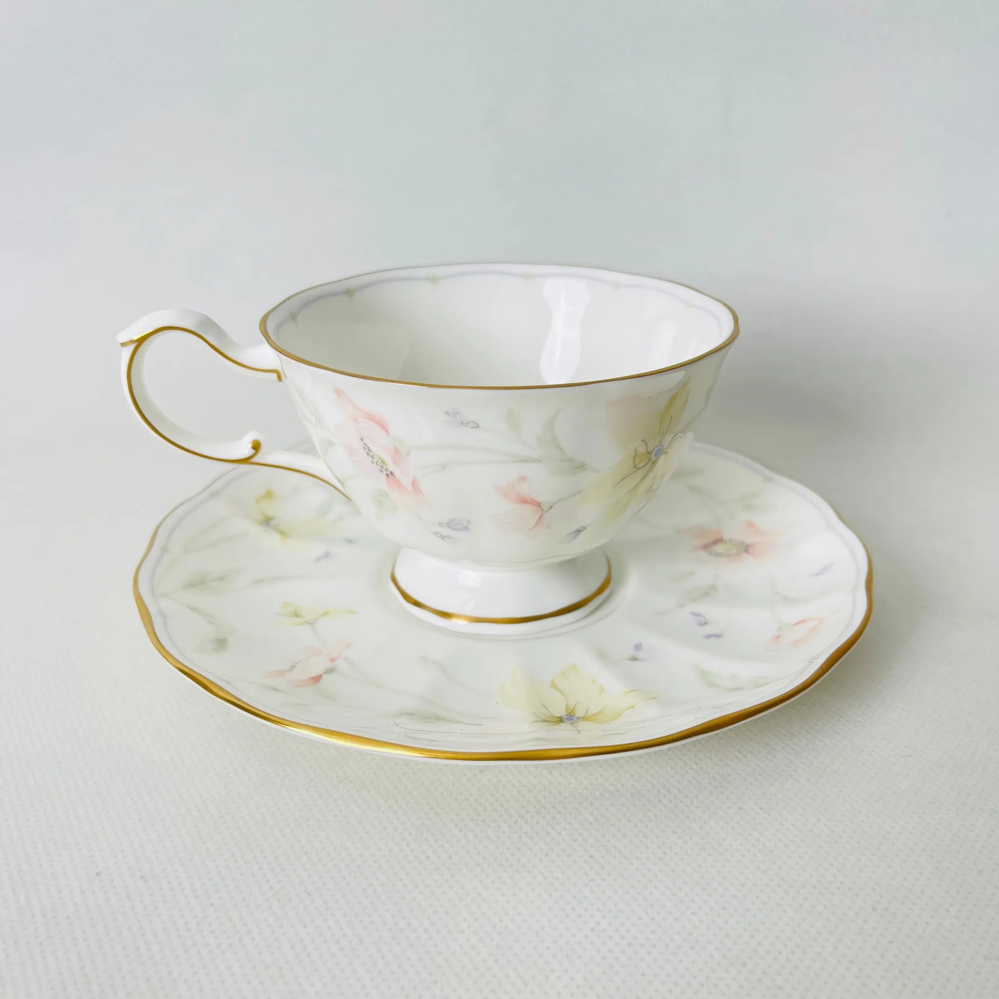 【リユース】ティーカップ 6個セット NARUMI / パステルガーデン Bone China 日本 / 未使用 箱付き