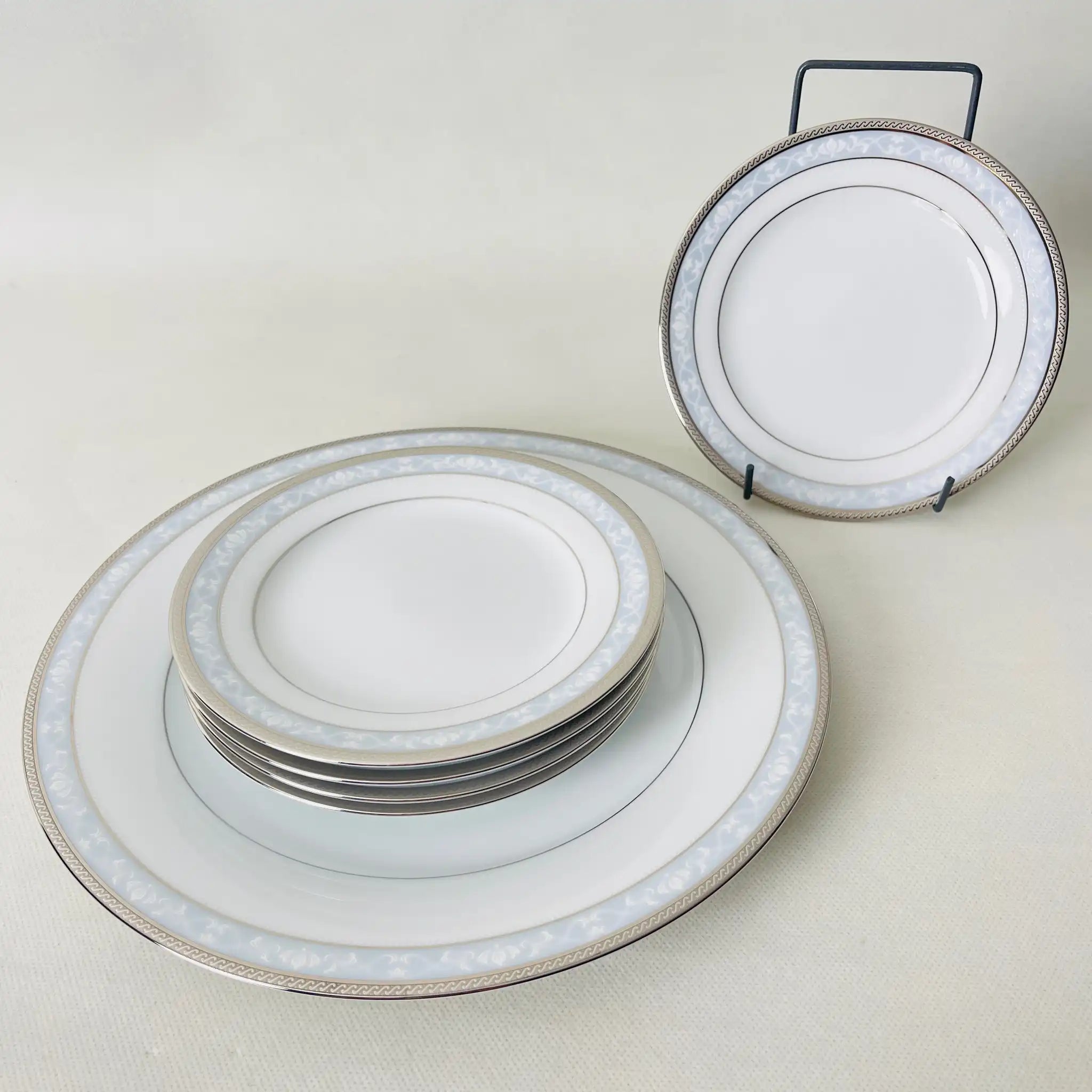 【リユース】パーティーセット 大皿×1 小皿×5 ハンプシャープラチナ Noritake / 未使用 箱付き