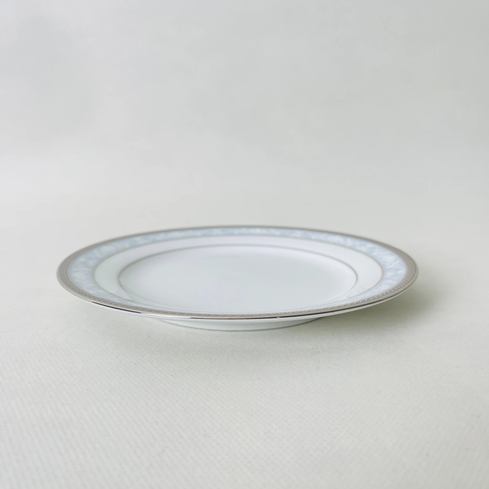 【リユース】パーティーセット 大皿×1 小皿×5 ハンプシャープラチナ Noritake / 未使用 箱付き