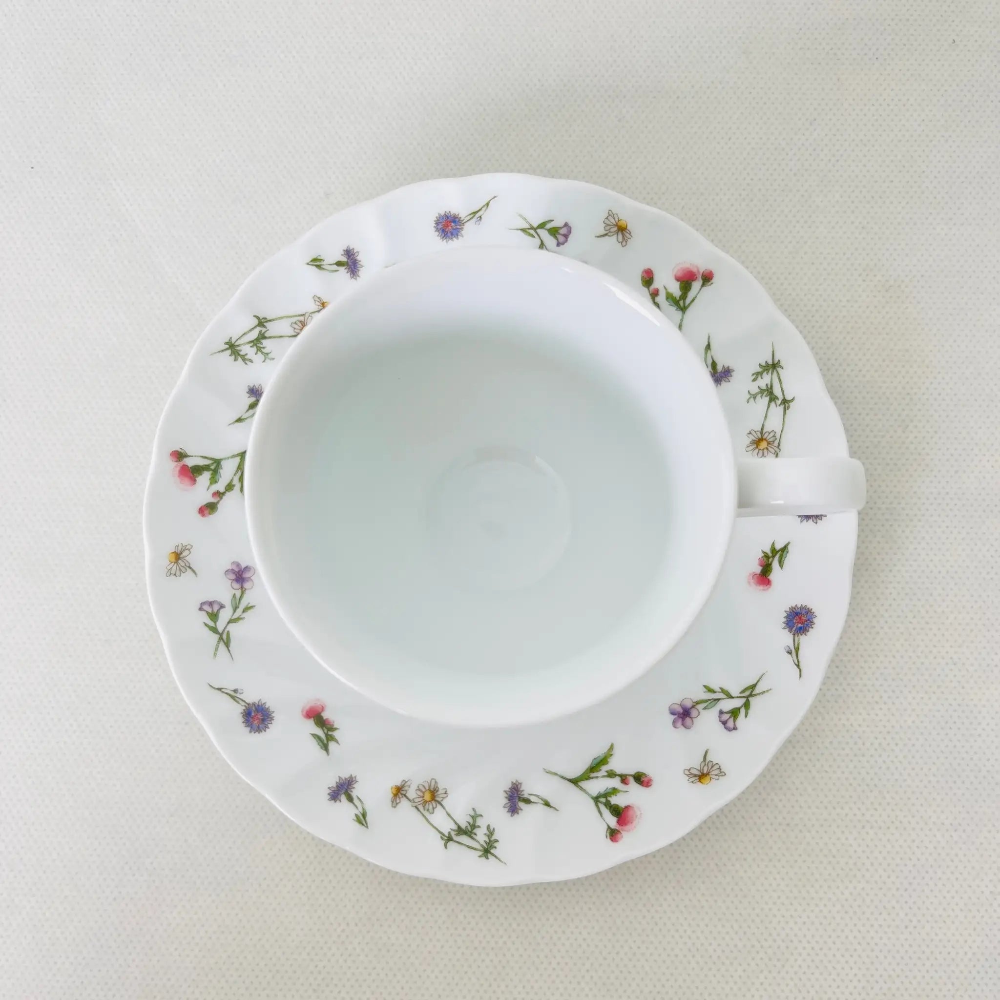 【リユース】サロンセット 大皿×1 ティーカップセット×5 小花柄 Noritake / 未使用 箱付き