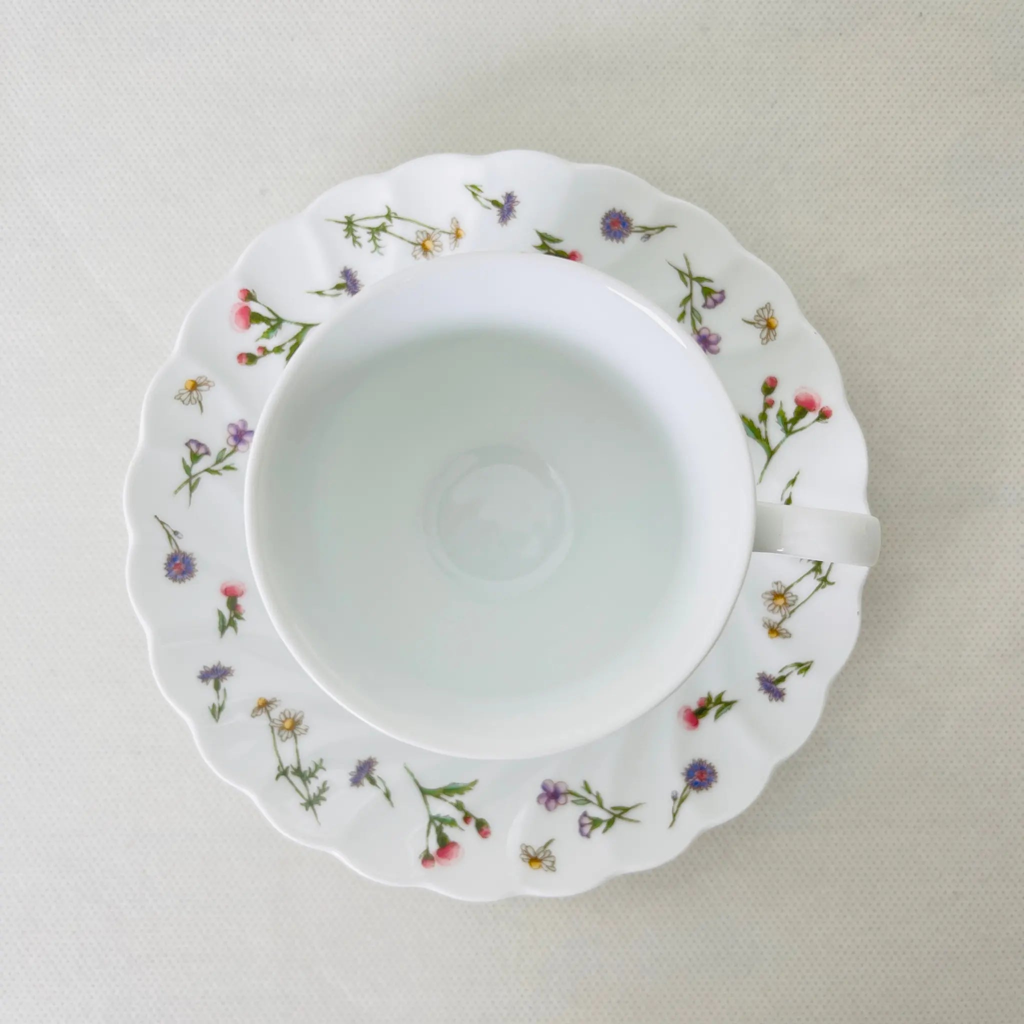 【リユース】サロンセット 大皿×1 ティーカップセット×5 小花柄 Noritake / 未使用 箱付き