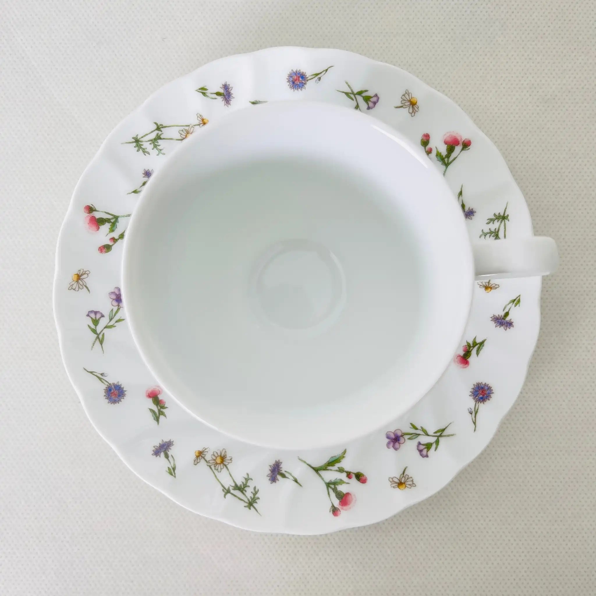 【リユース】サロンセット 大皿×1 ティーカップセット×5 小花柄 Noritake / 未使用 箱付き