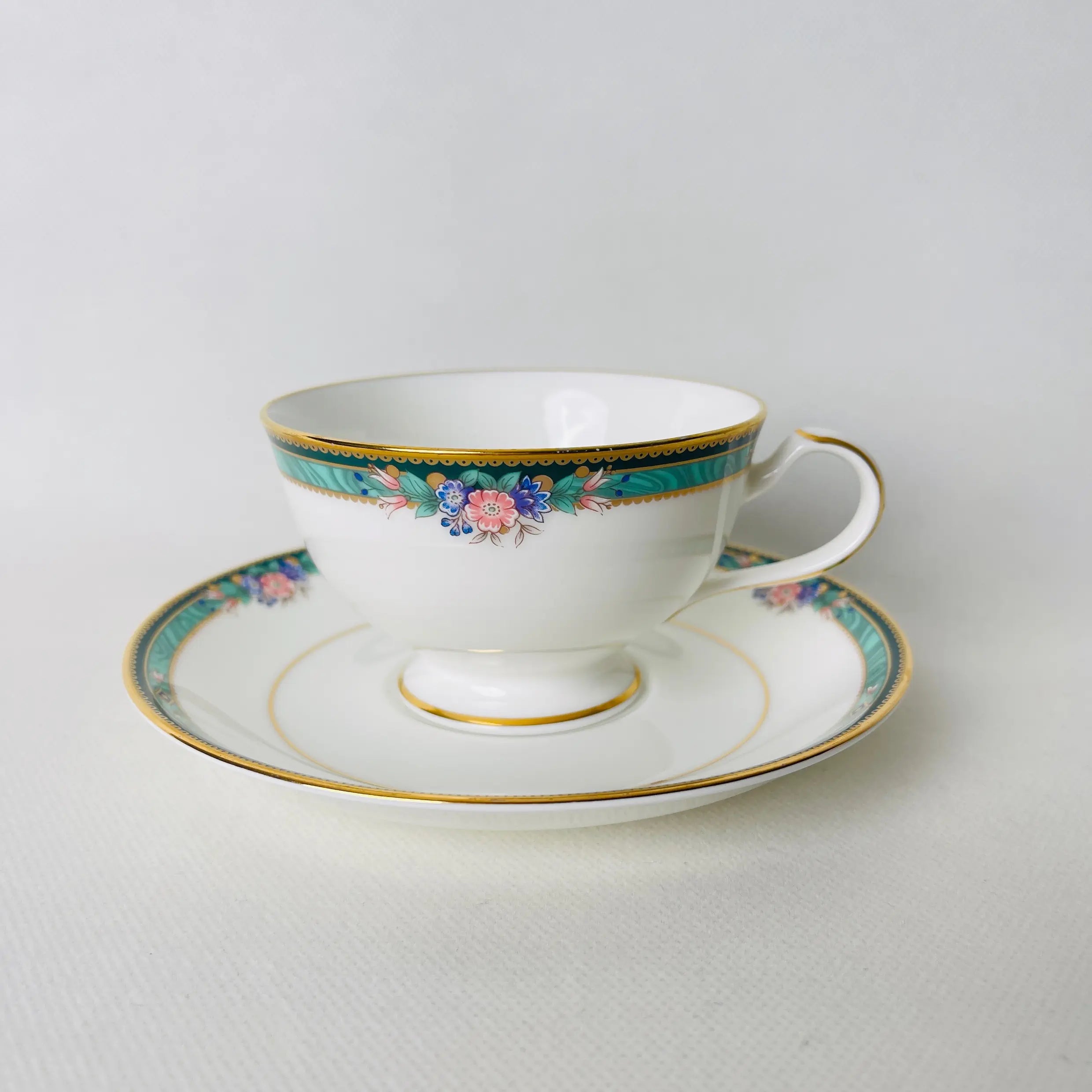 【リユース】 ティーカップ&ソーサーセット Noritake Ashbury