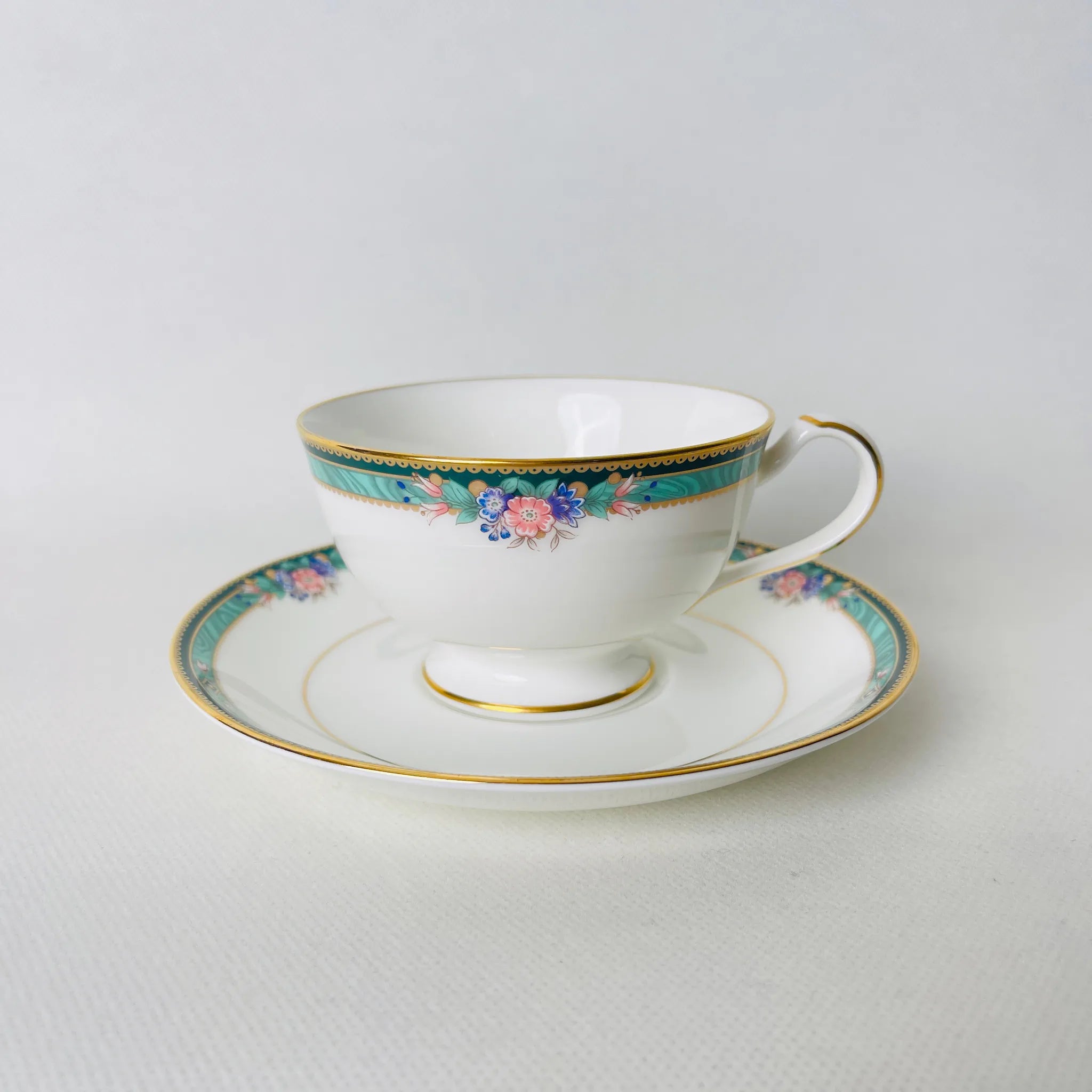 【リユース】 ティーカップ&ソーサーセット Noritake Ashbury