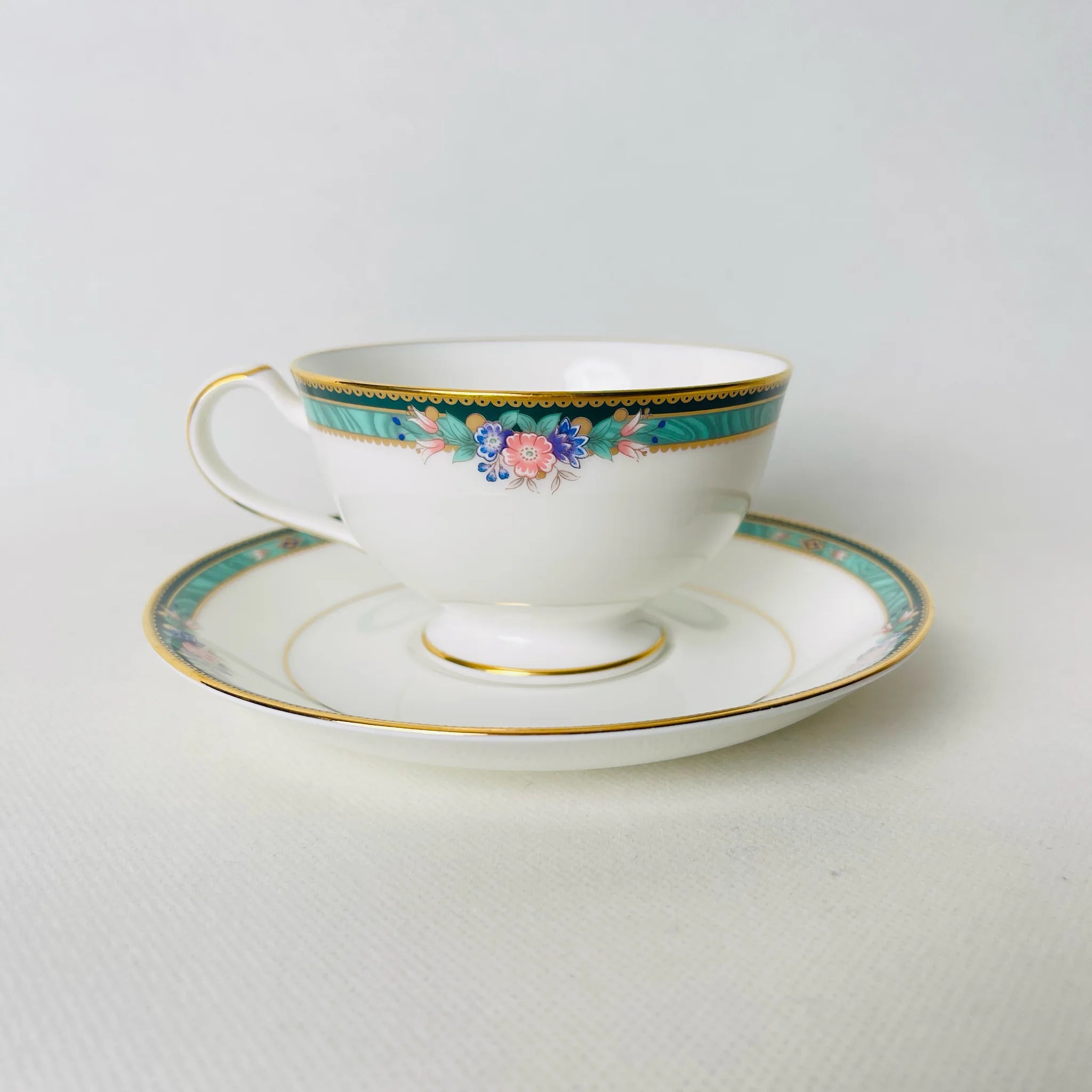 【リユース】 ティーカップ&ソーサーセット Noritake Ashbury