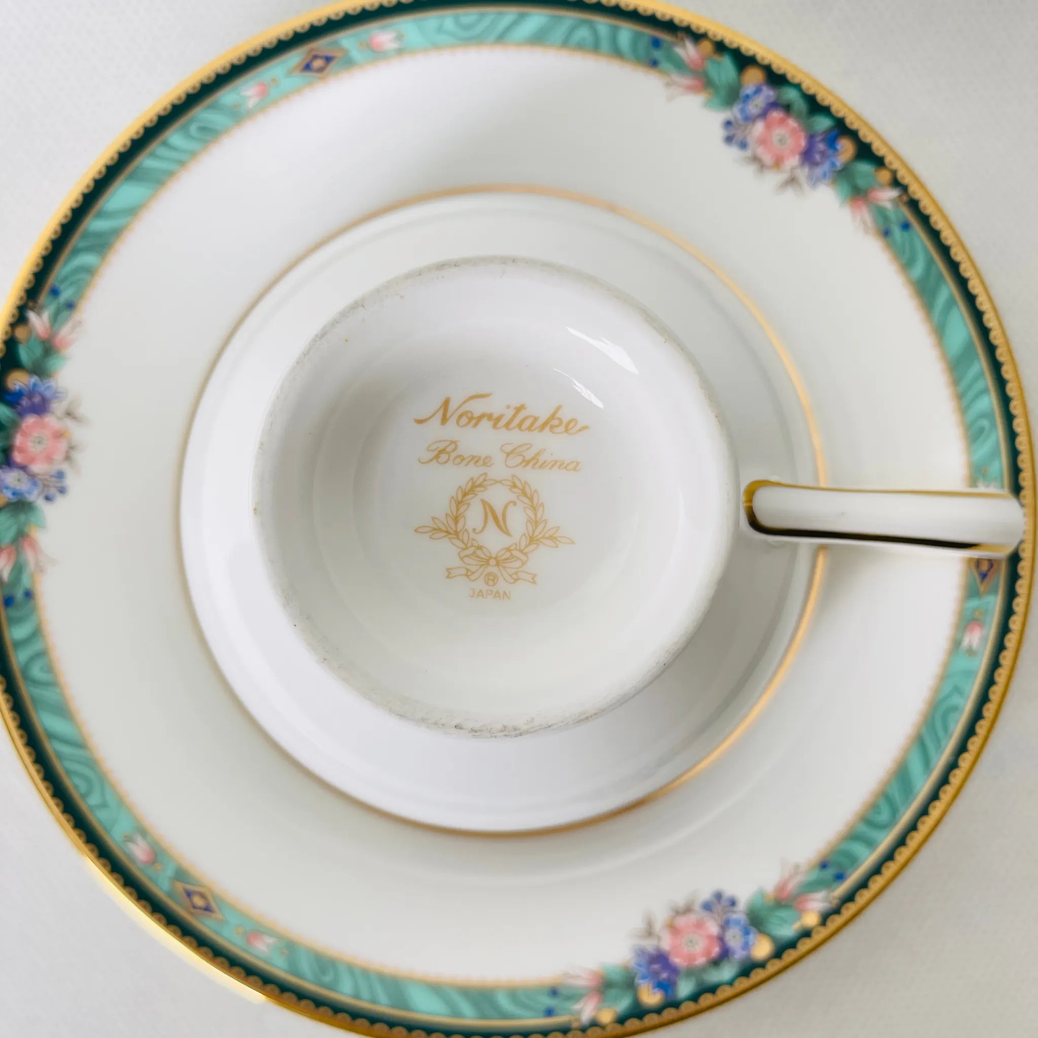 【リユース】 ティーカップ&ソーサーセット Noritake Ashbury