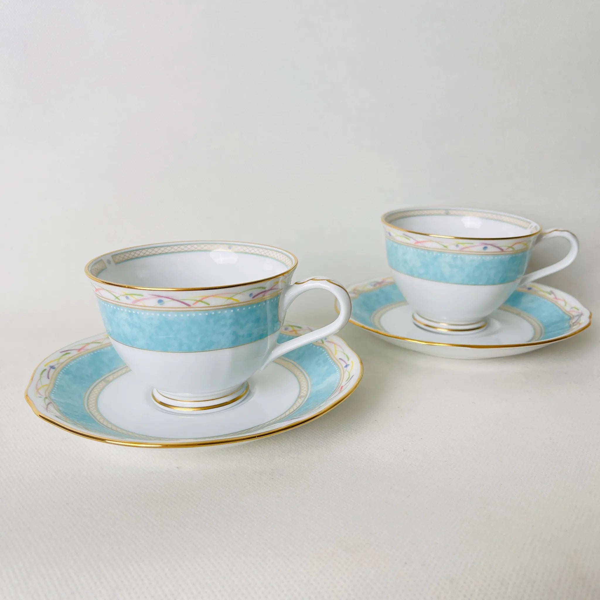 【リユース】 ペアティーカップ / Noritake(ノリタケ) / 華麗句(HANAREIKU) / 日本 / 未使用