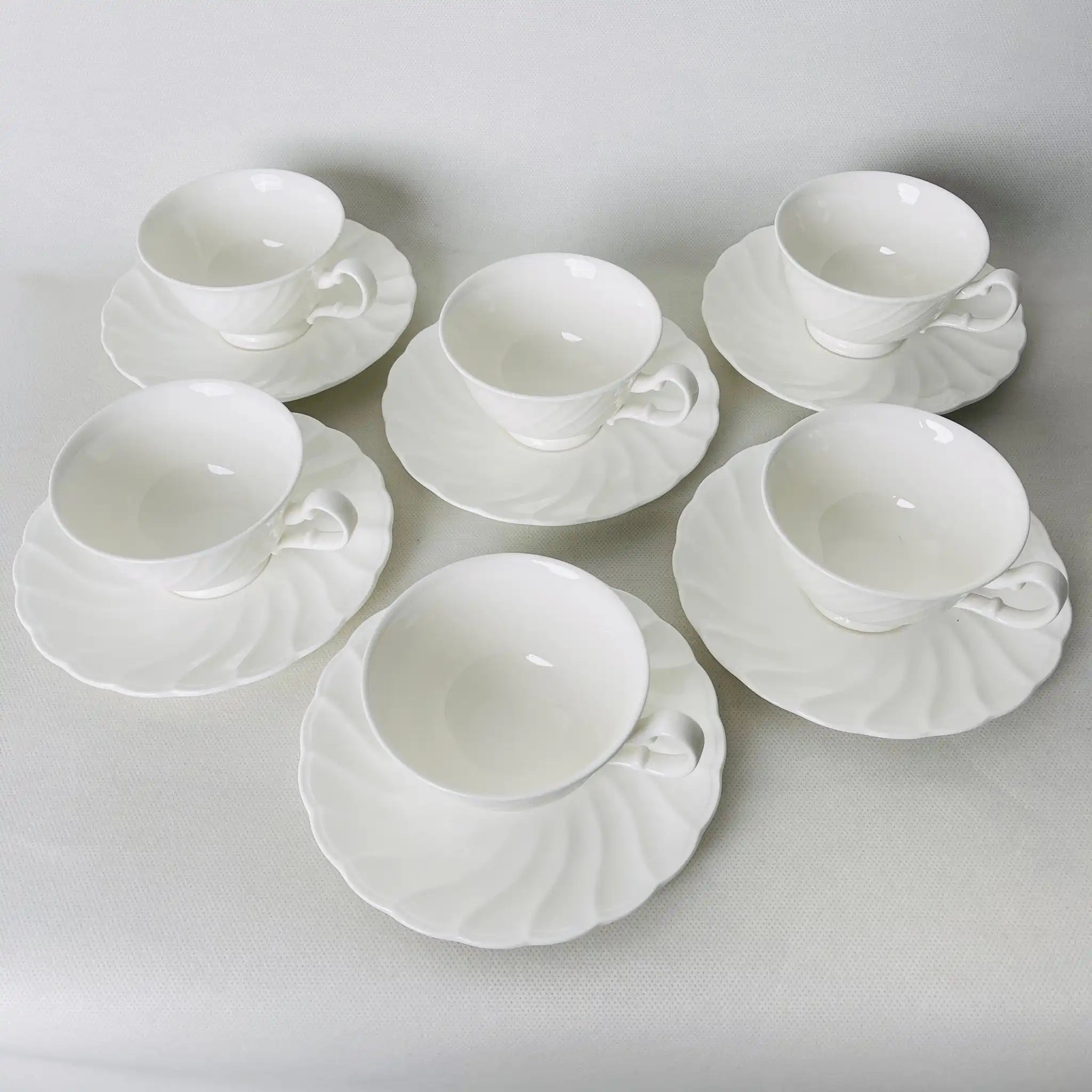 【リユース】 ティーカップセット6P / Noritake(ノリタケ) / BONE CHINA / 日本 / 未使用