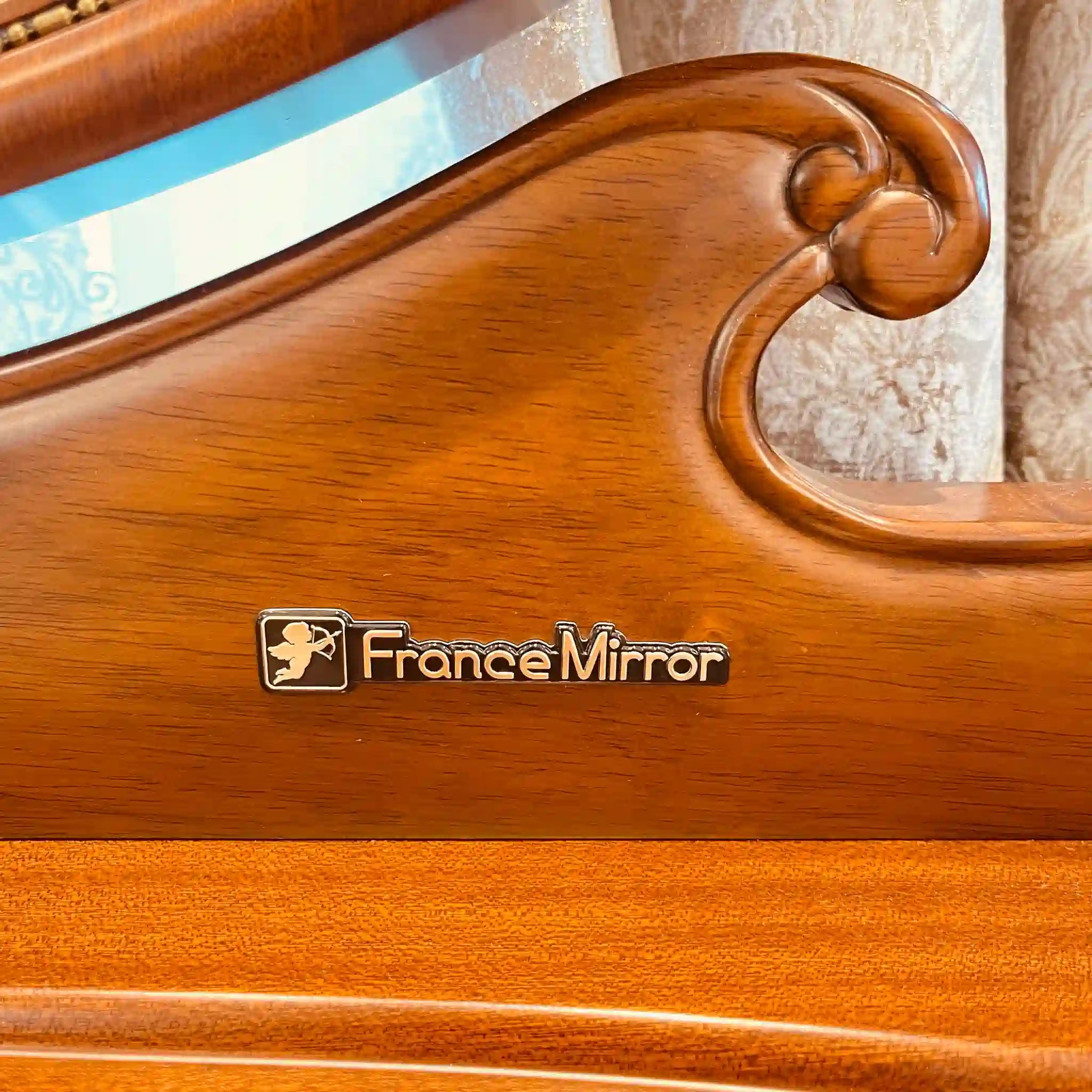 【リユース】 アンティーク調ドレッサー / チェア付き 猫脚