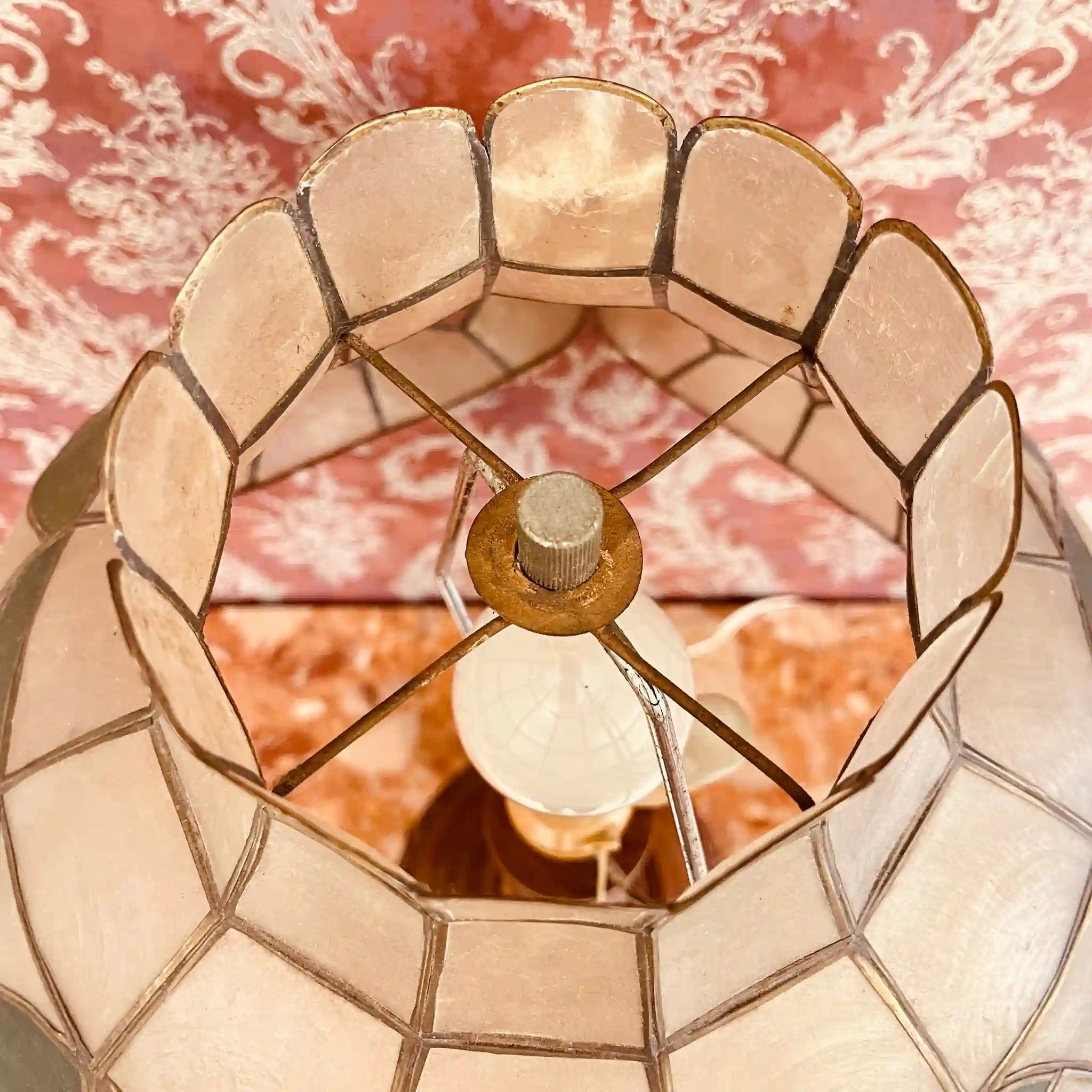 【リユース】 テーブルランプ ステンドグラス