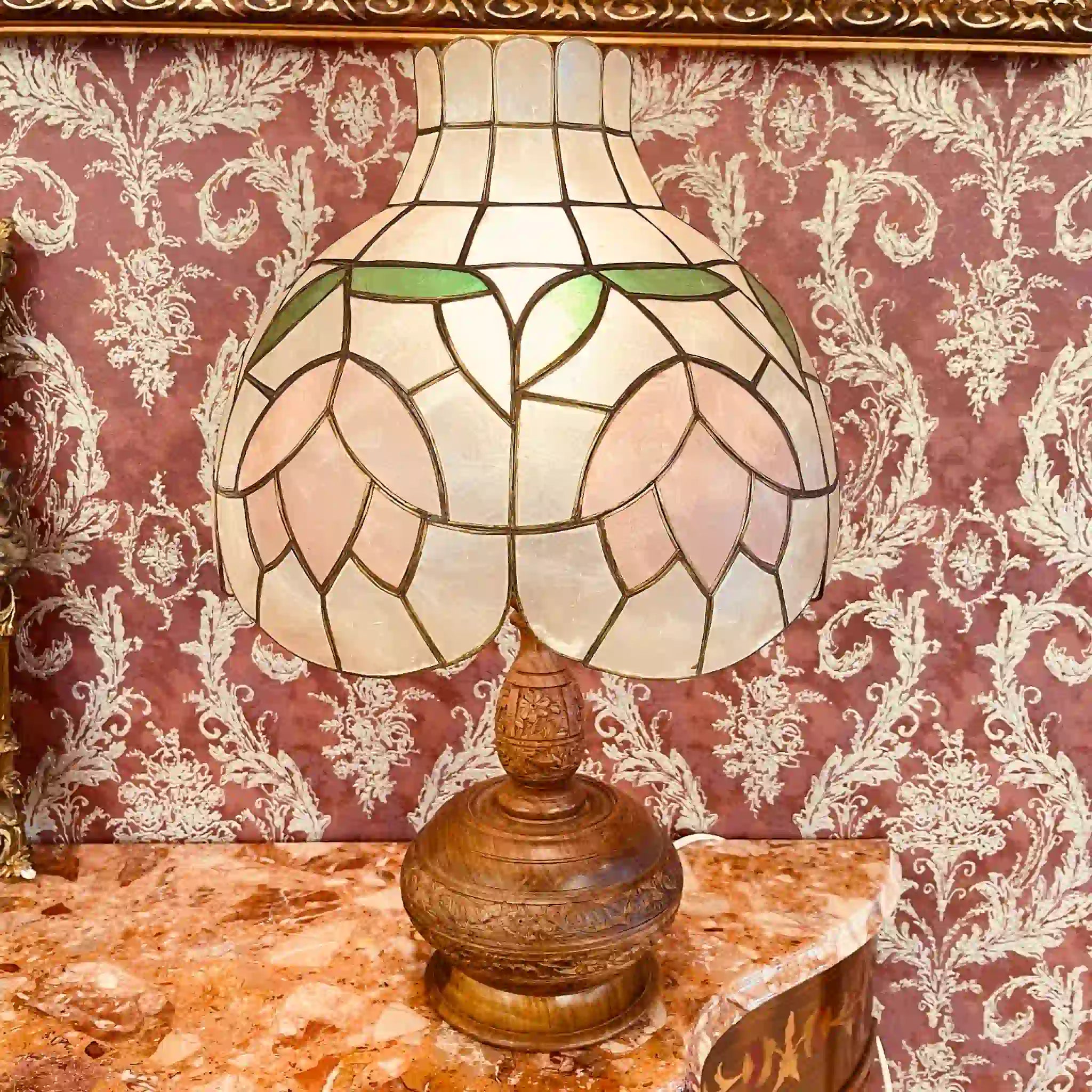 【リユース】 テーブルランプ ステンドグラス