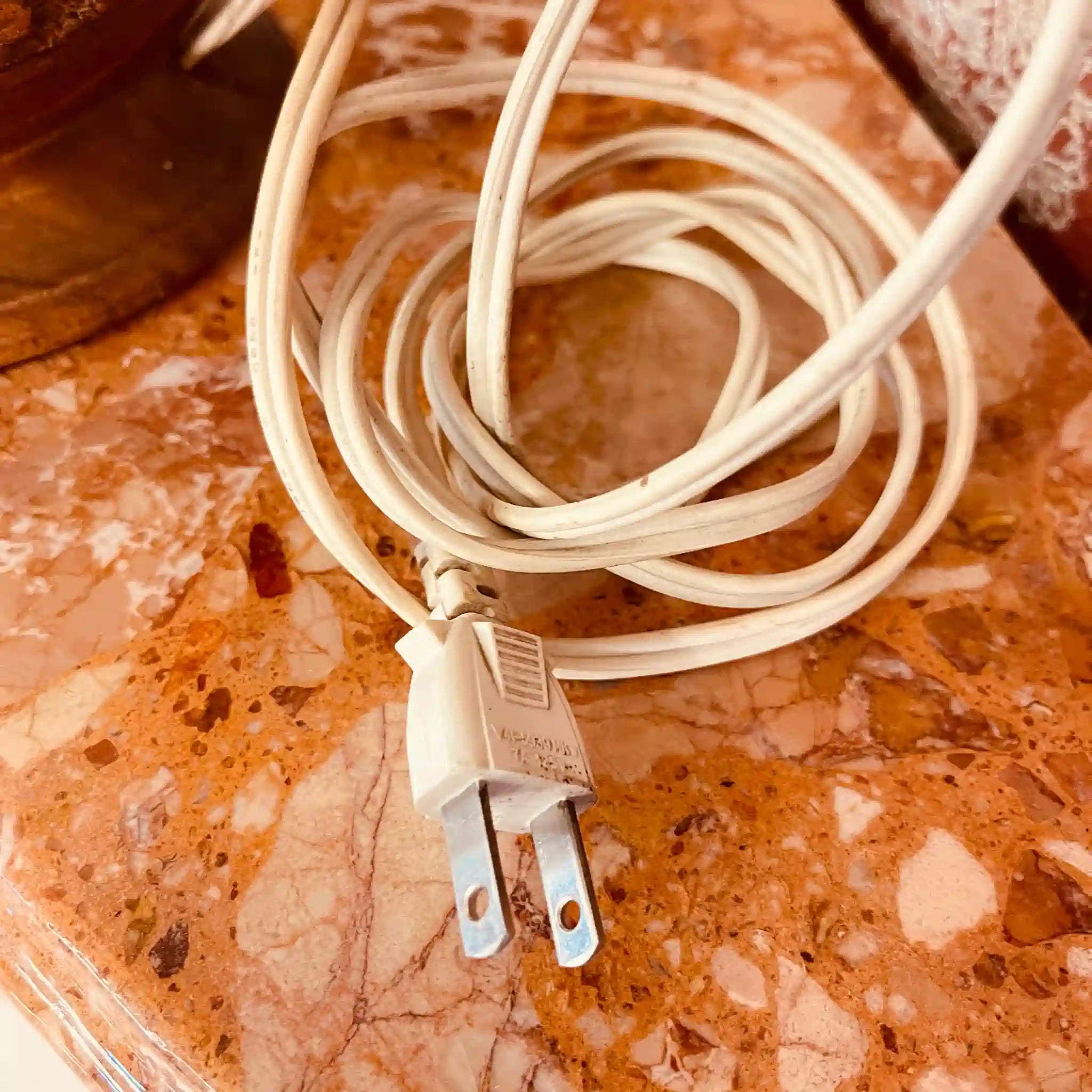 【リユース】 テーブルランプ ステンドグラス