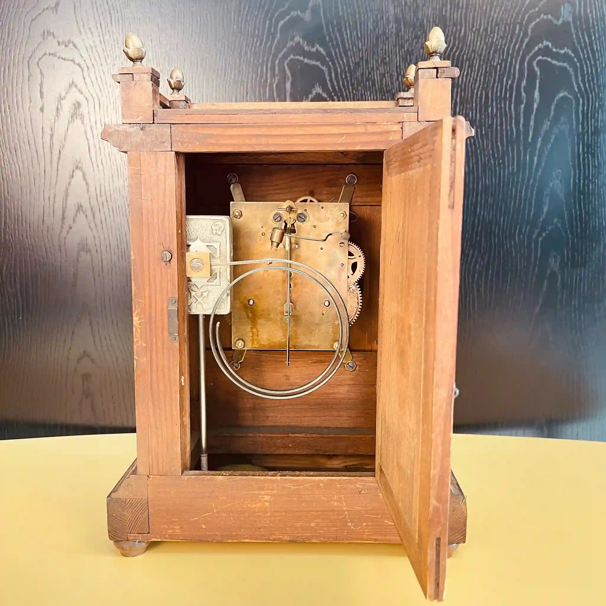 【アンティーク】 置き時計 / ハンブルク・アメリカン・クロック / アール・ヌーヴォー様式 / オーク材